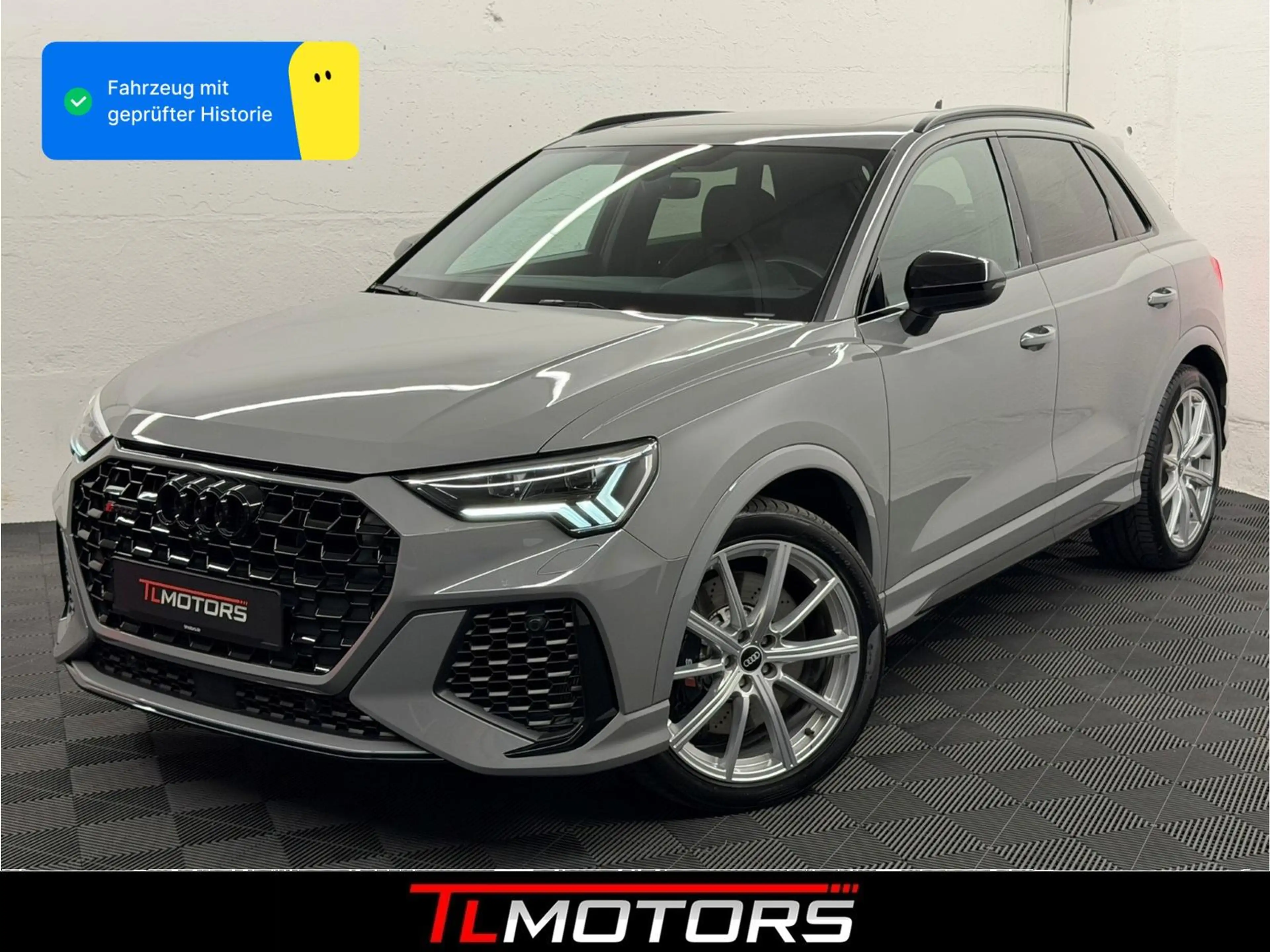 Audi RS Q3 RSQ3 2.5 TFSI quattro #1.HAND#PANO#ACC#AHK#360°