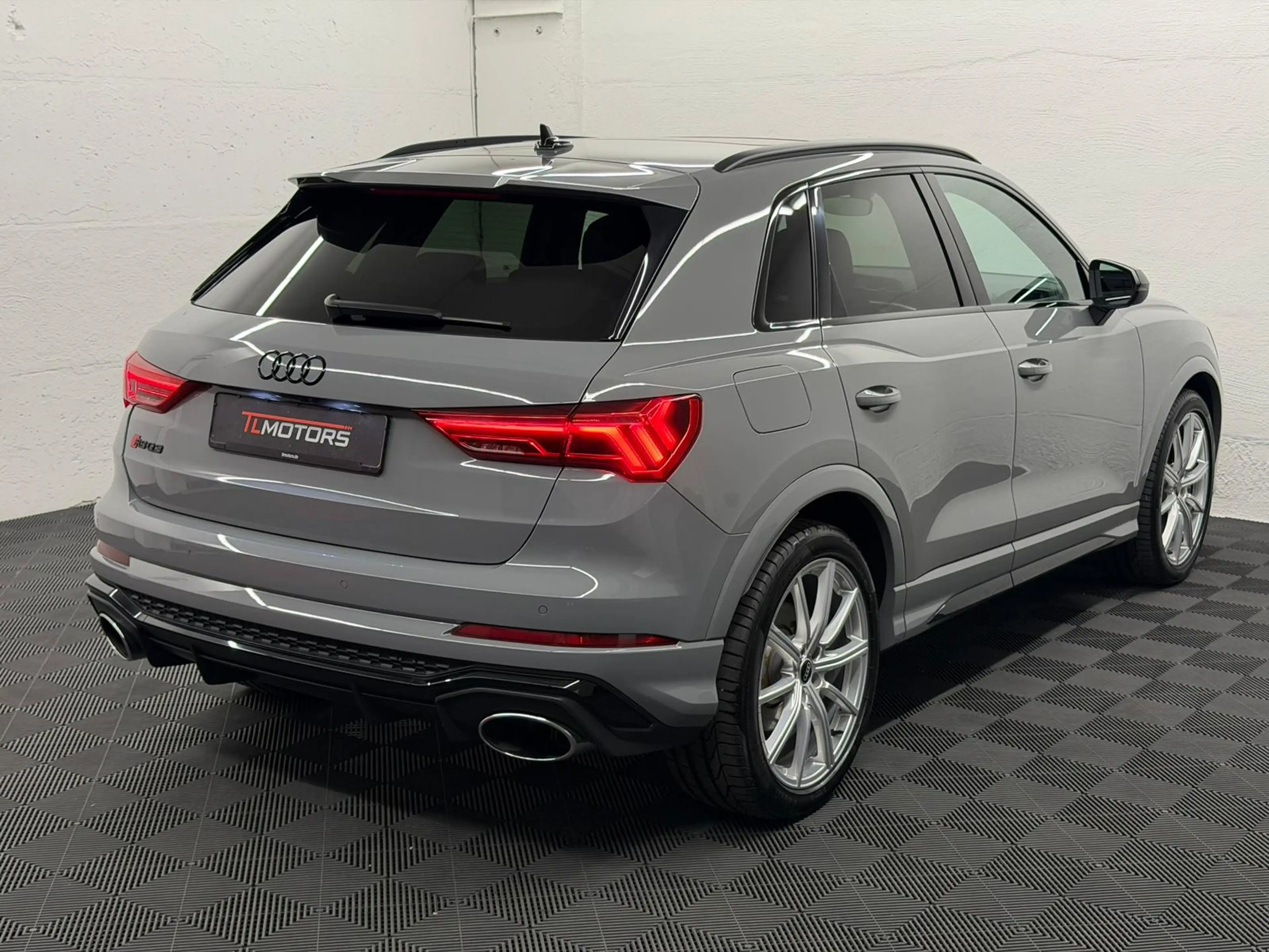 Audi RS Q3 RSQ3 2.5 TFSI quattro #1.HAND#PANO#ACC#AHK#360° — photo 7