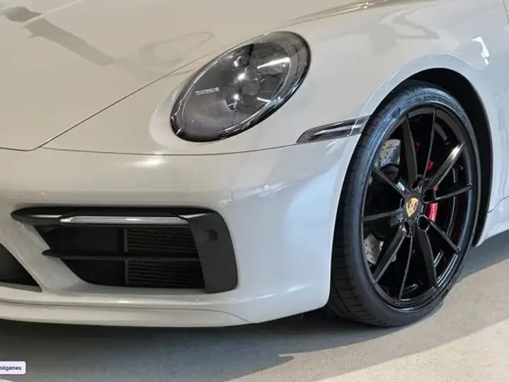 Porsche Carrera 4 GTS Cabriolet 2020, foto 14