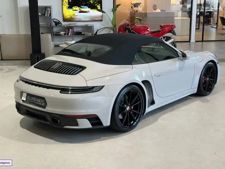 Porsche Carrera 4 GTS Cabriolet 2020, foto 15
