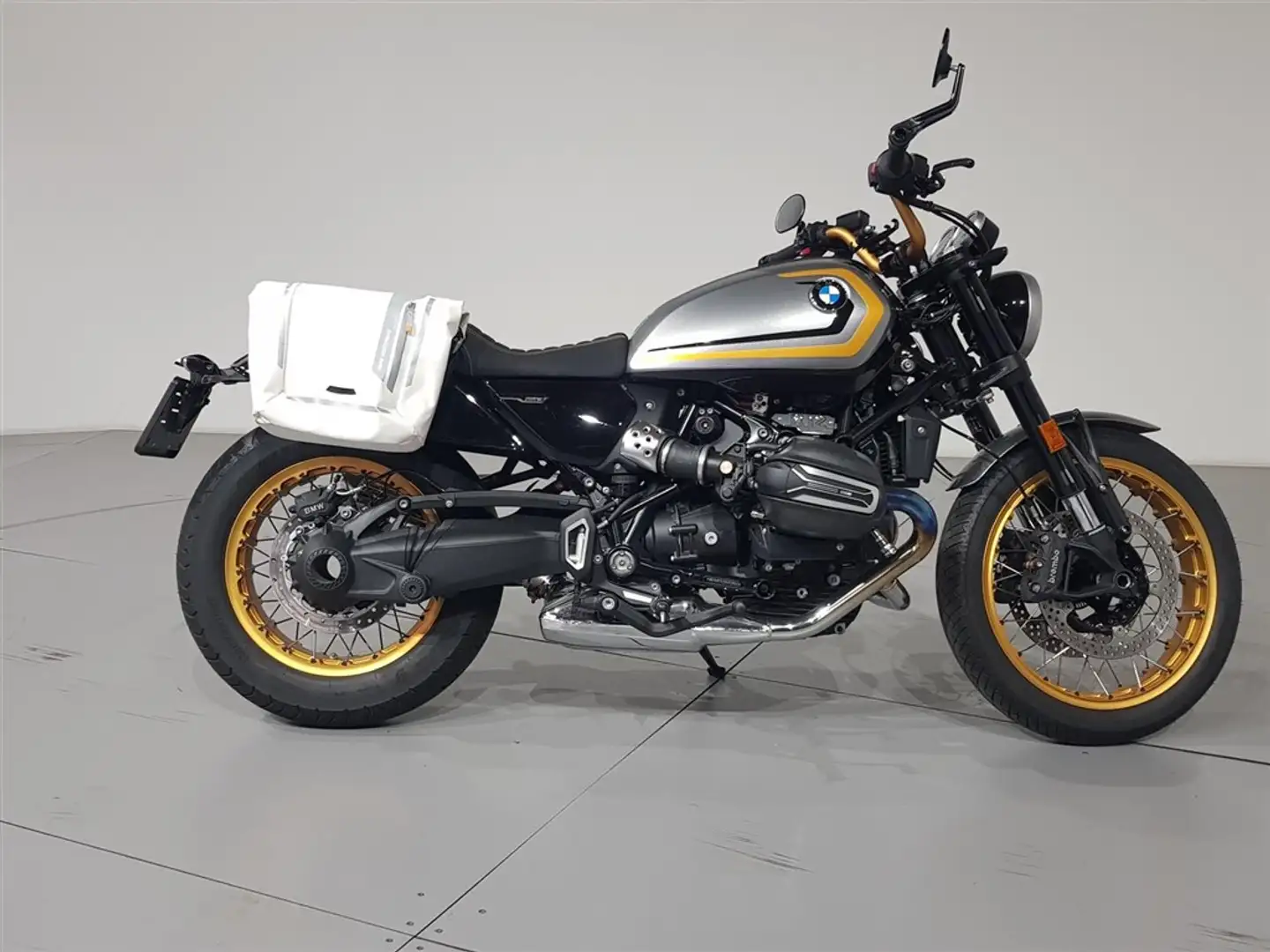 BMW R 12 0 Argent - 2