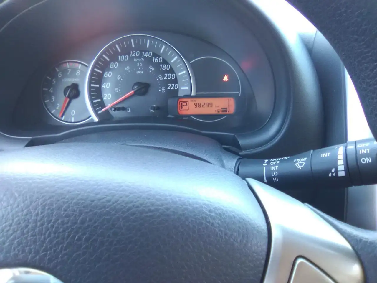Nissan Micra снимка Nissan Micra