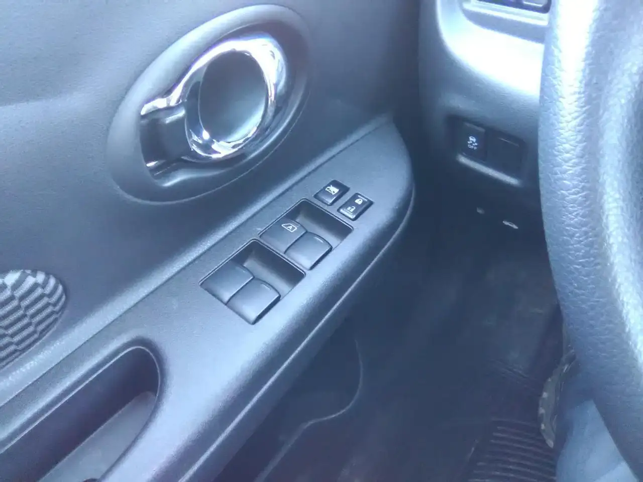 Nissan Micra снимка Nissan Micra