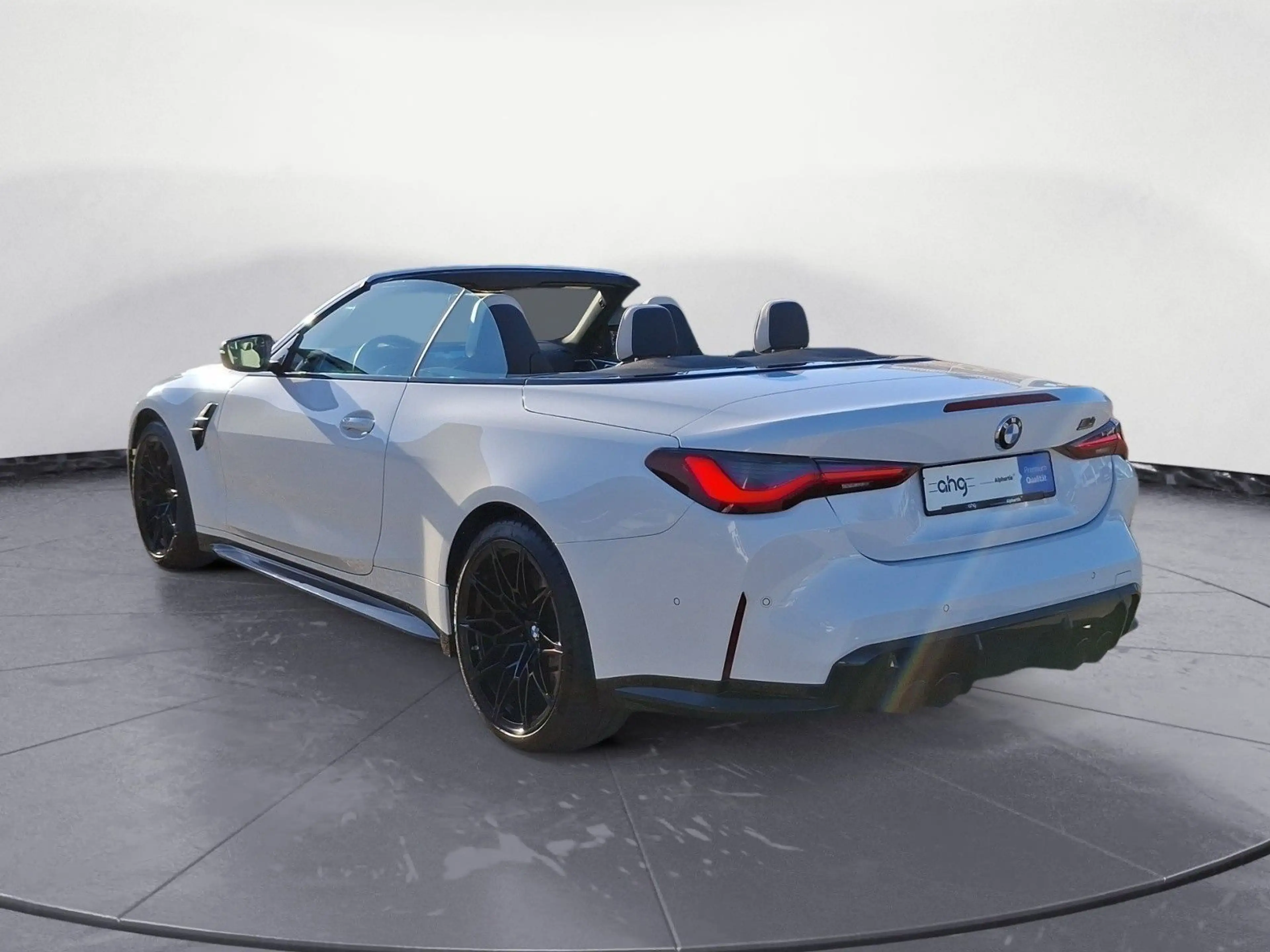 BMW M4 Competition M xDrive Cabrio Innovationsp. — photo 5