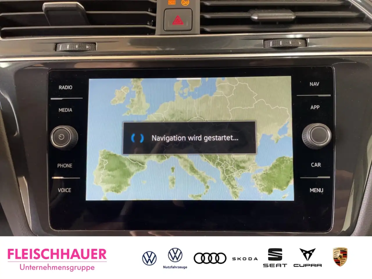 Volkswagen Tiguan 1.5 TSI Life LED Navi Tel.-Vorb. DAB CarPlay SHZ R 14