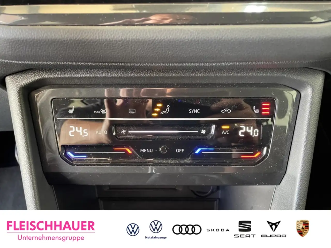 Volkswagen Tiguan 1.5 TSI Life LED Navi Tel.-Vorb. DAB CarPlay SHZ R 12