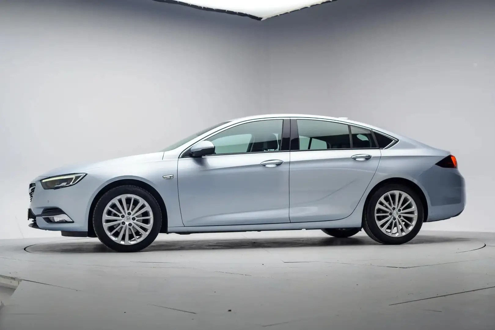 Opel Insignia Grand Sport 1.5 Turbo Innovation [Matrix LED, Came Gris - 2