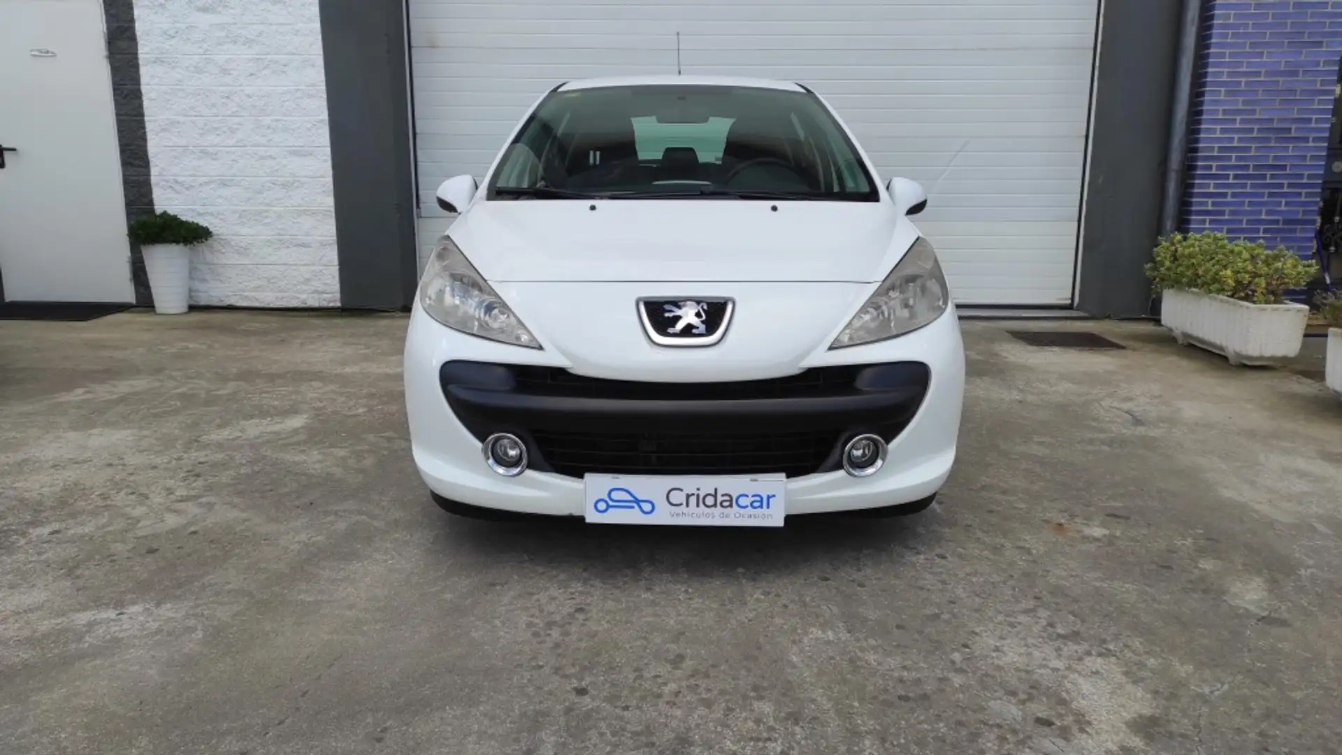 Peugeot 207 1.4HDI Confort Wit - 2