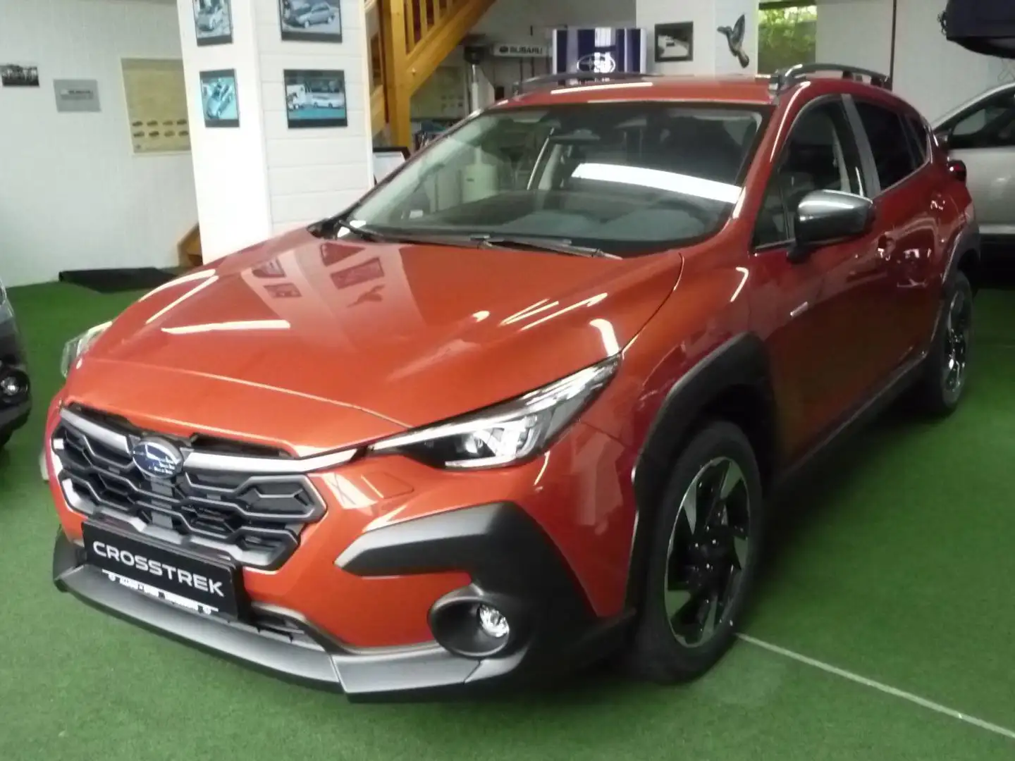 Subaru XV 2.0ie Lineartronic Comfort Orange - 2