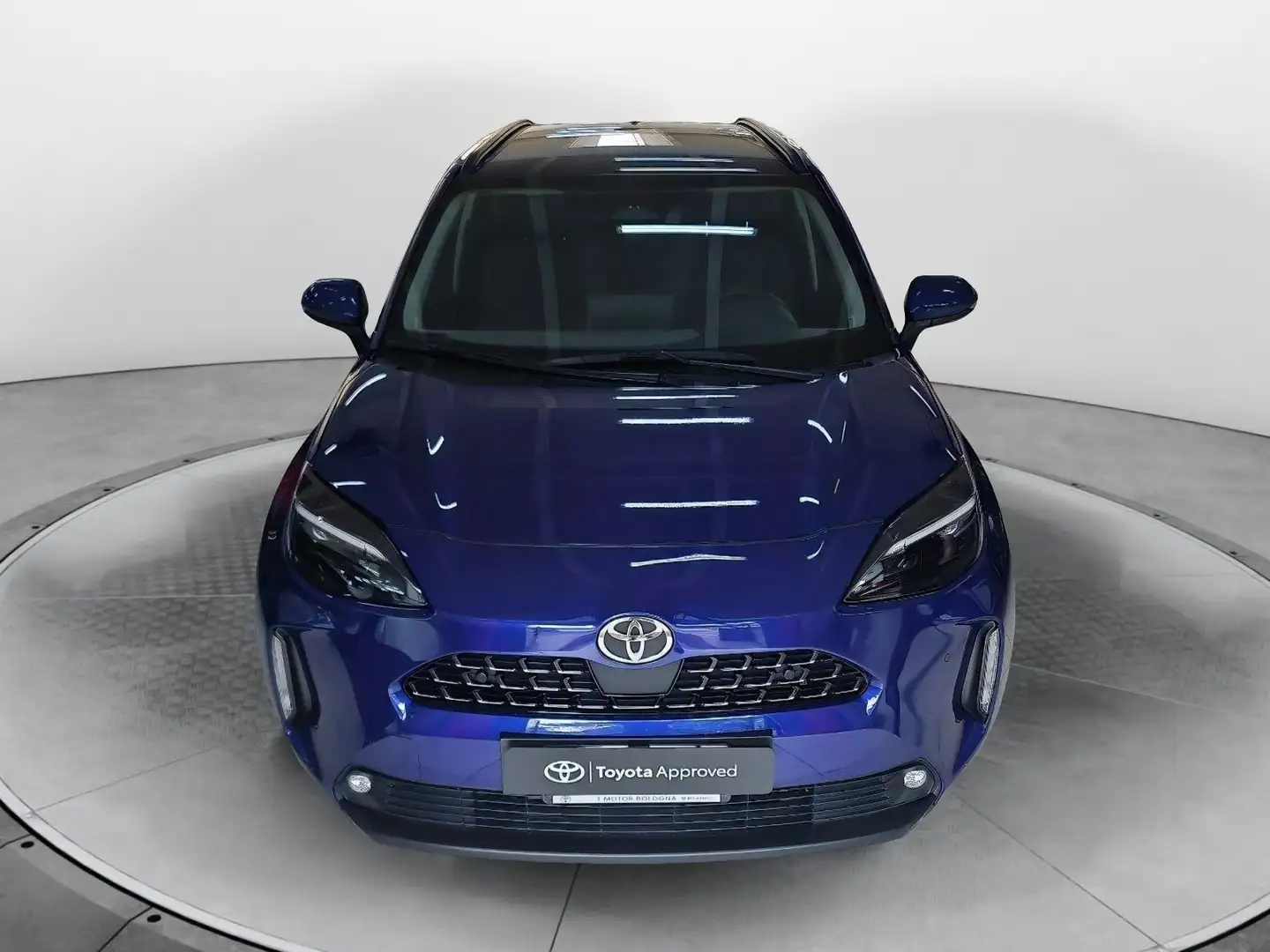 Toyota Yaris Cross 1.5 Hybrid 5p. E-CVT Lounge Bleu - 2