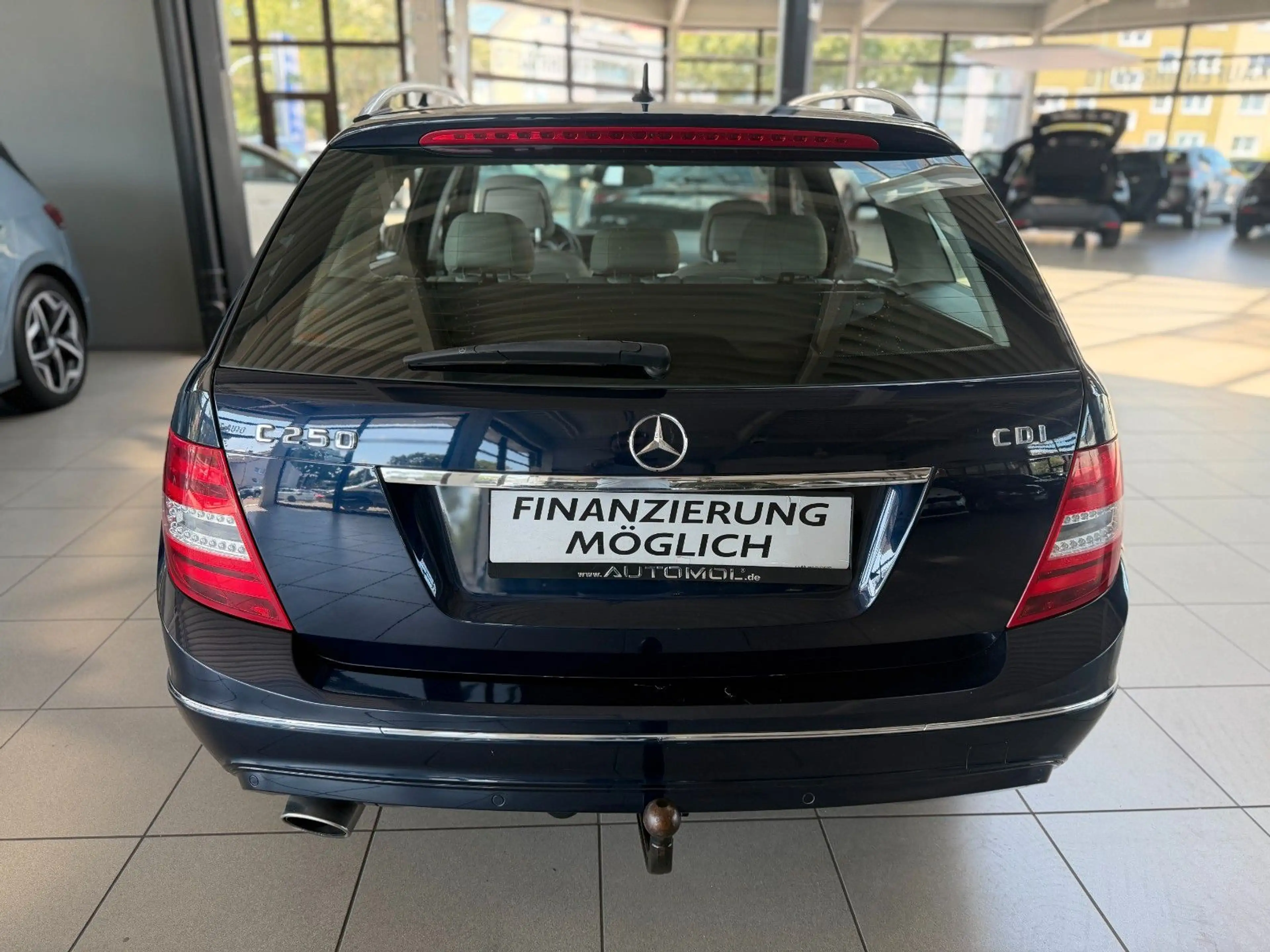 Mercedes-Benz C 250 T-Modell BlueEfficiency Avantgarde Autmat — photo 6