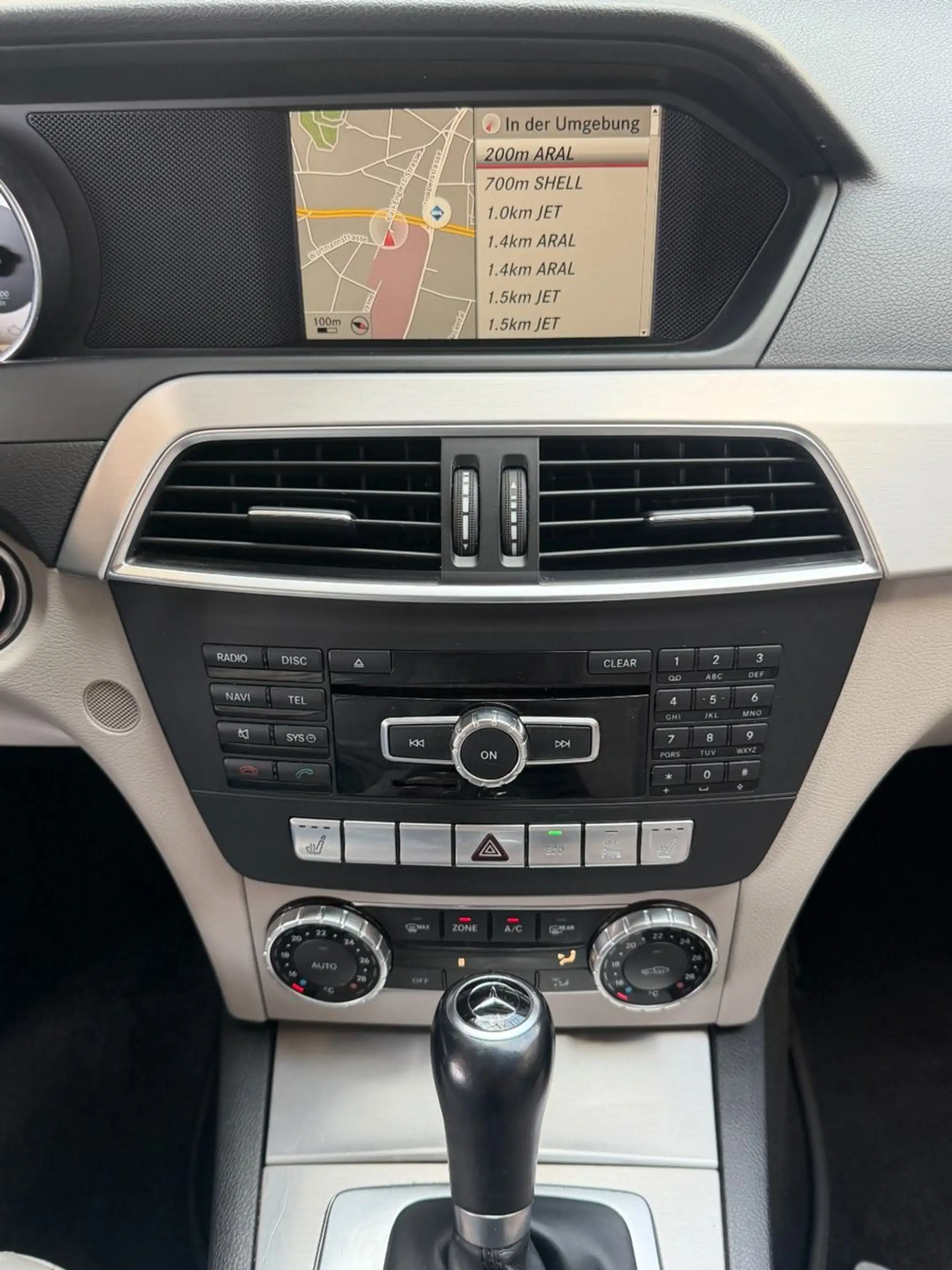 Mercedes-Benz C 250 T-Modell BlueEfficiency Avantgarde Autmat — photo 12