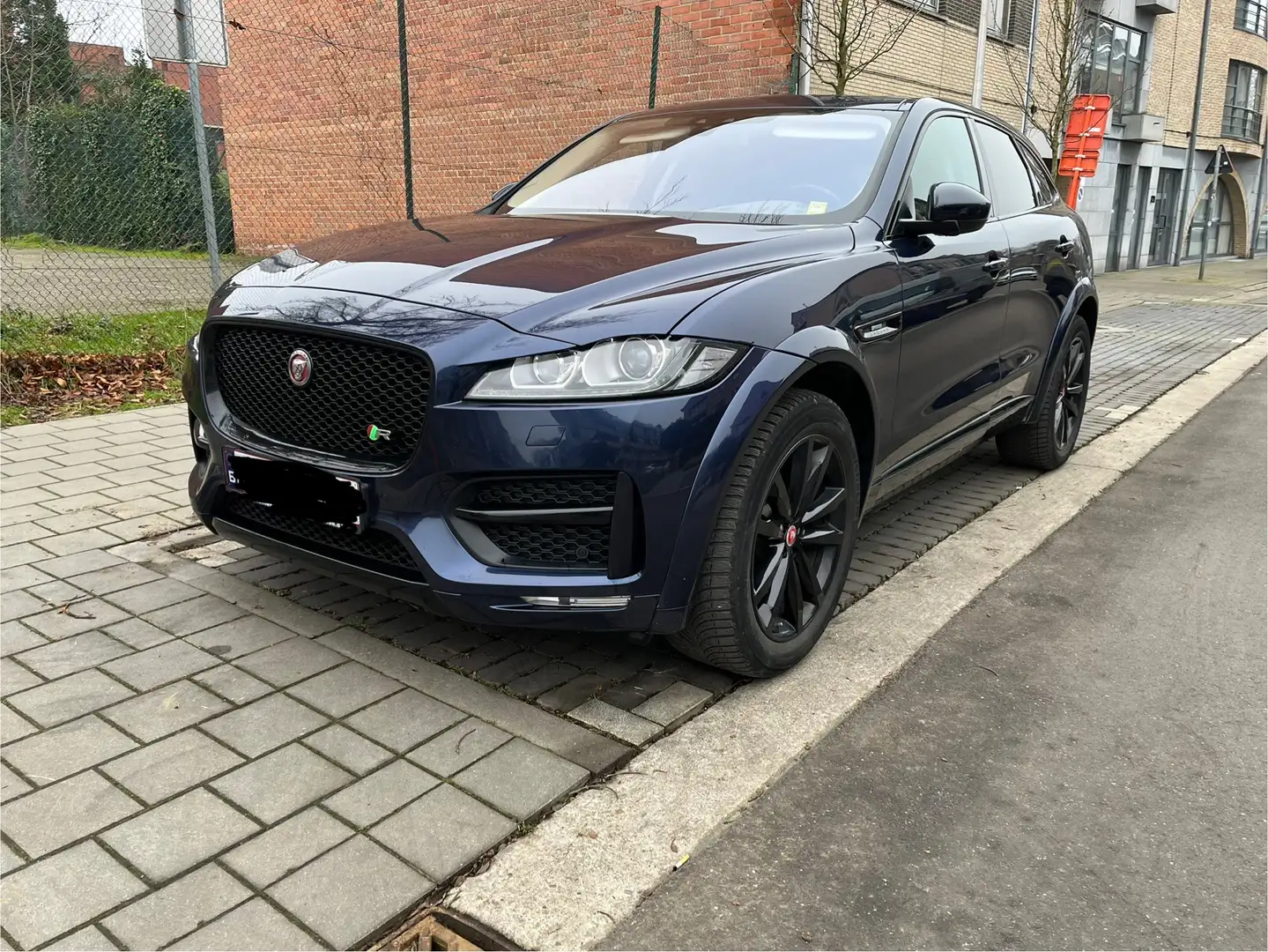 Jaguar F-Pace 30d AWD R-Sport Hamann uitvoering - 2