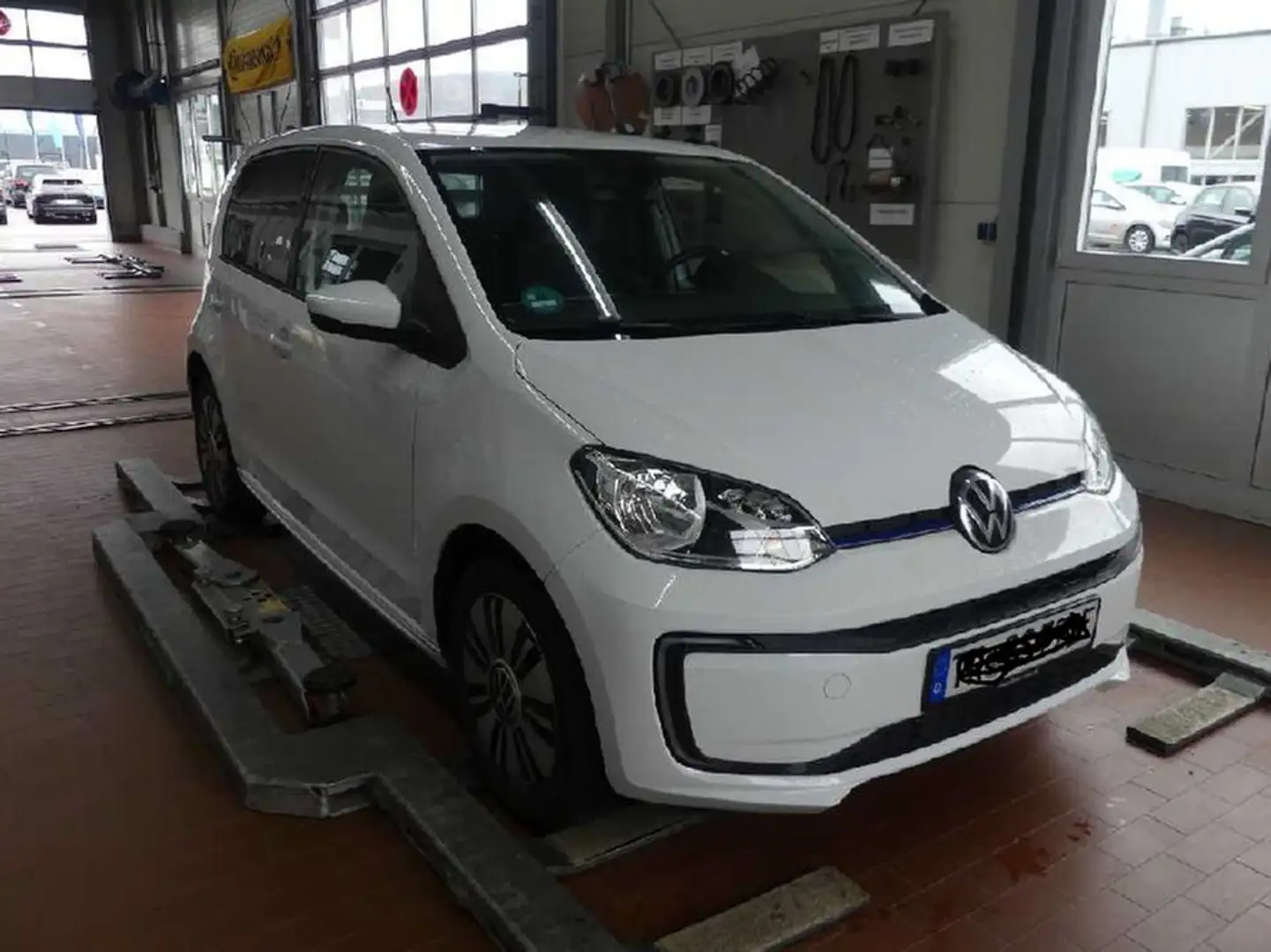 Volkswagen e-up! Style Plus Fahrerassistenzpaket, Rear-View Weiß - 2