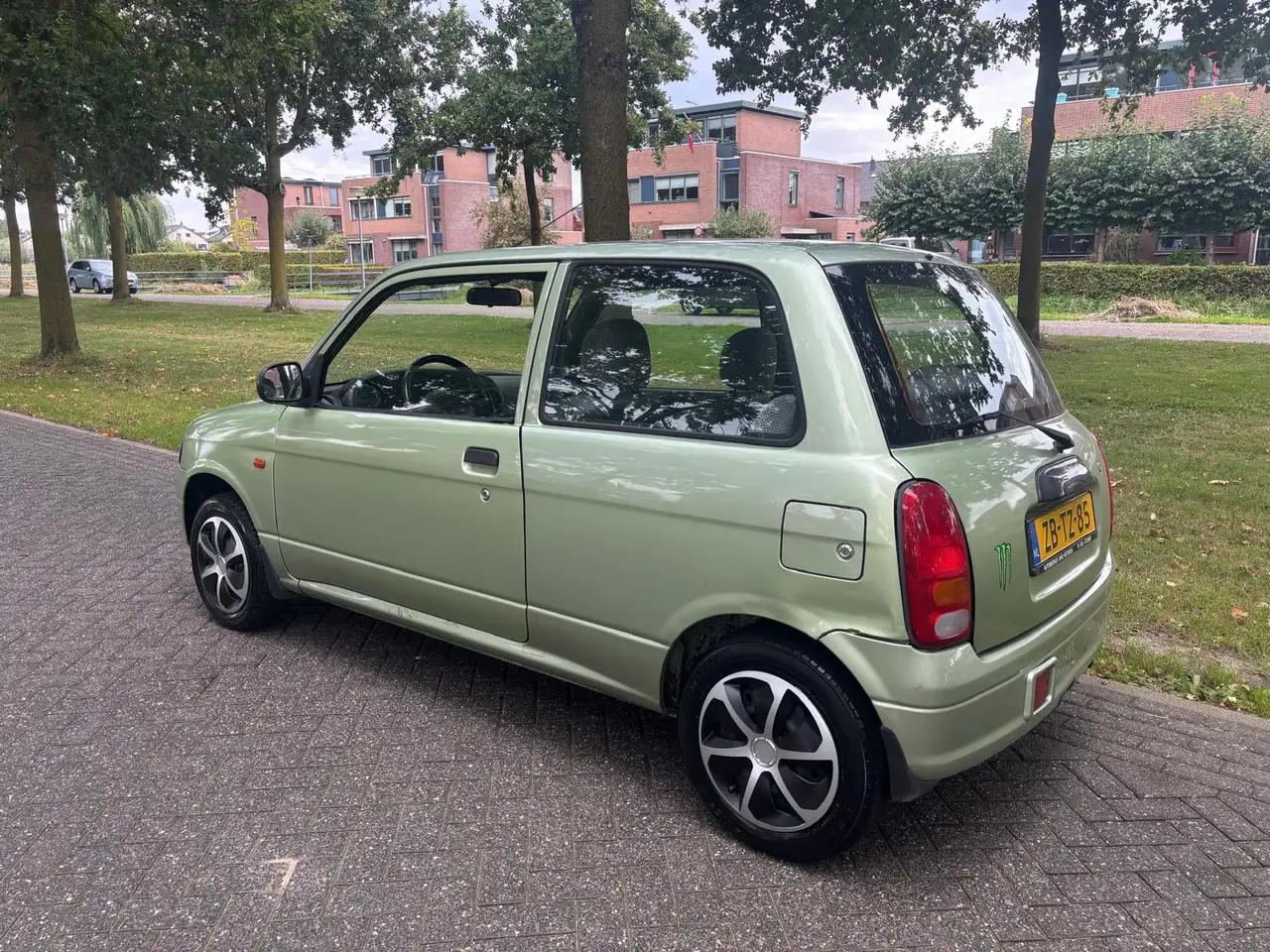 Daihatsu Cuore 1.0-12V XTi, foto 3