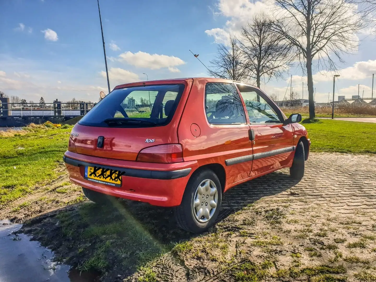Peugeot 106 1.1 XT Rouge - 2