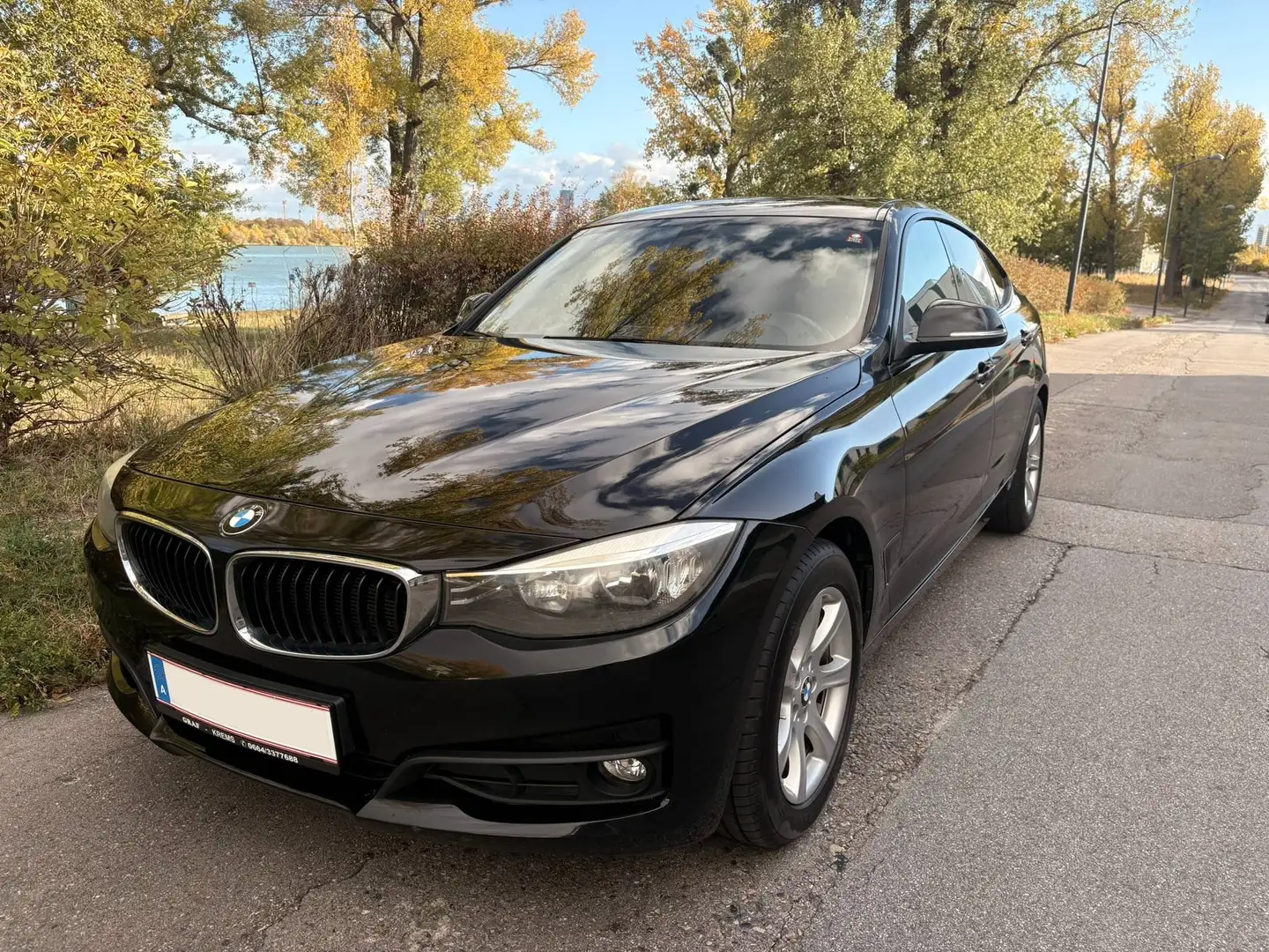 BMW 318 318d Gran Turismo Österreich-Paket Österreich-Paket Schwarz - 1
