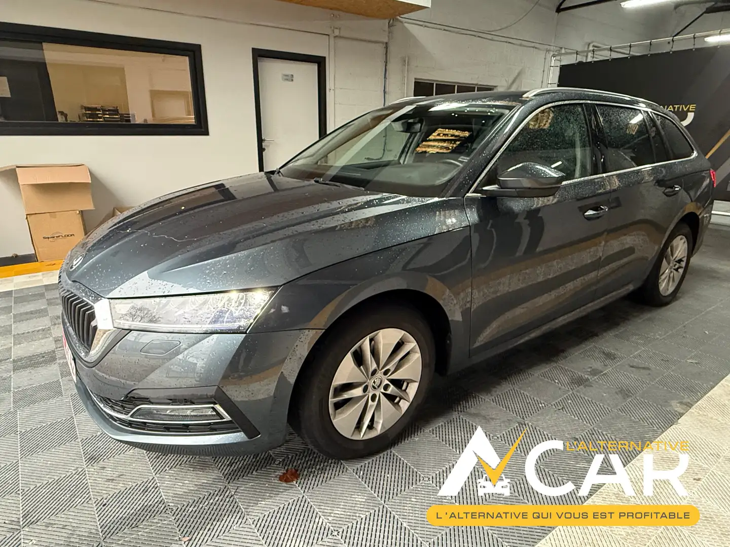 Skoda Octavia SW 1.0 TSI Ambition - GARANTIE 12M Gris - 1