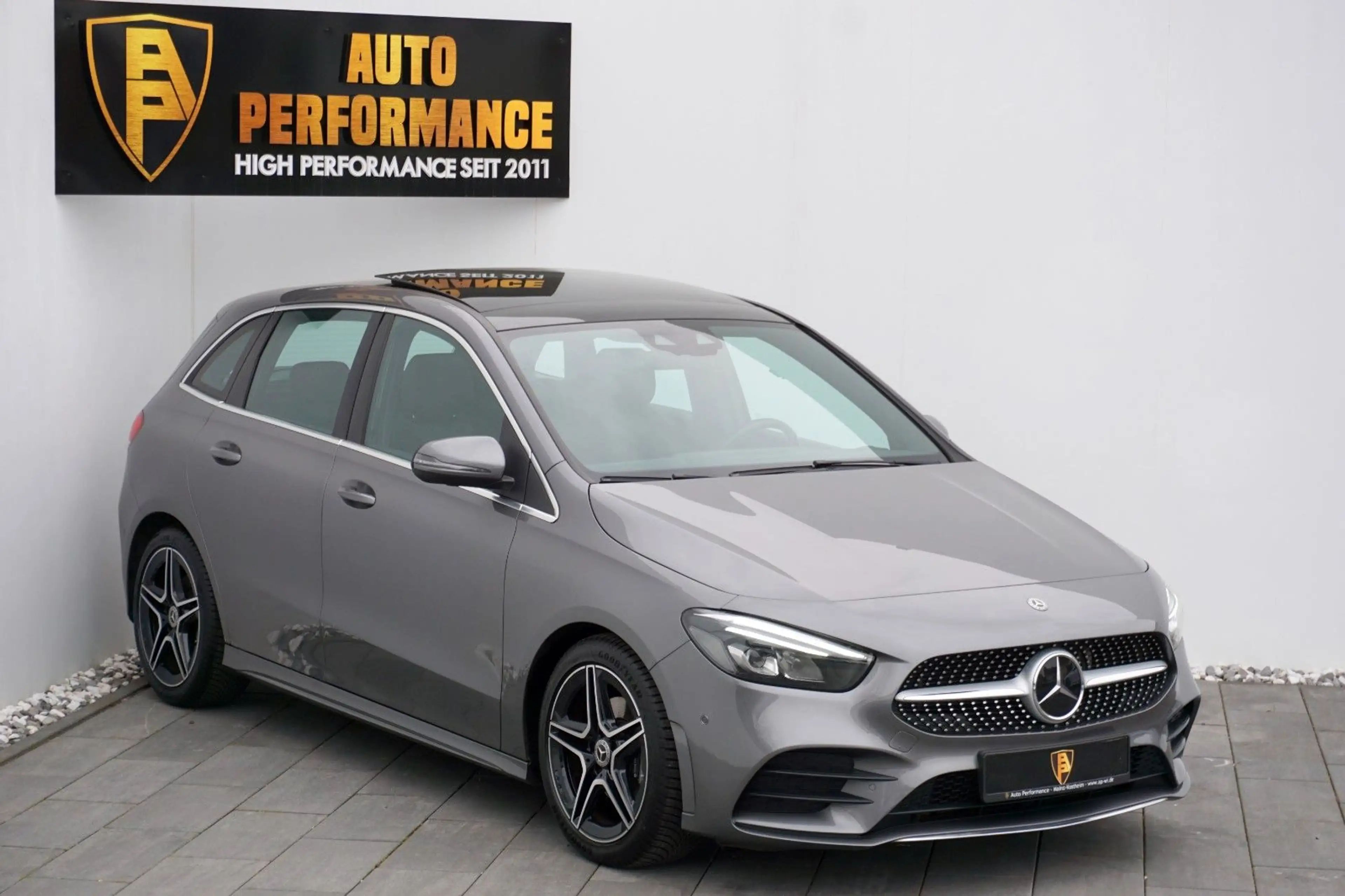 Mercedes-Benz B 200 *7G|3xAMG-Line|PANO|Distronic|MBUX|Kamera — photo 4