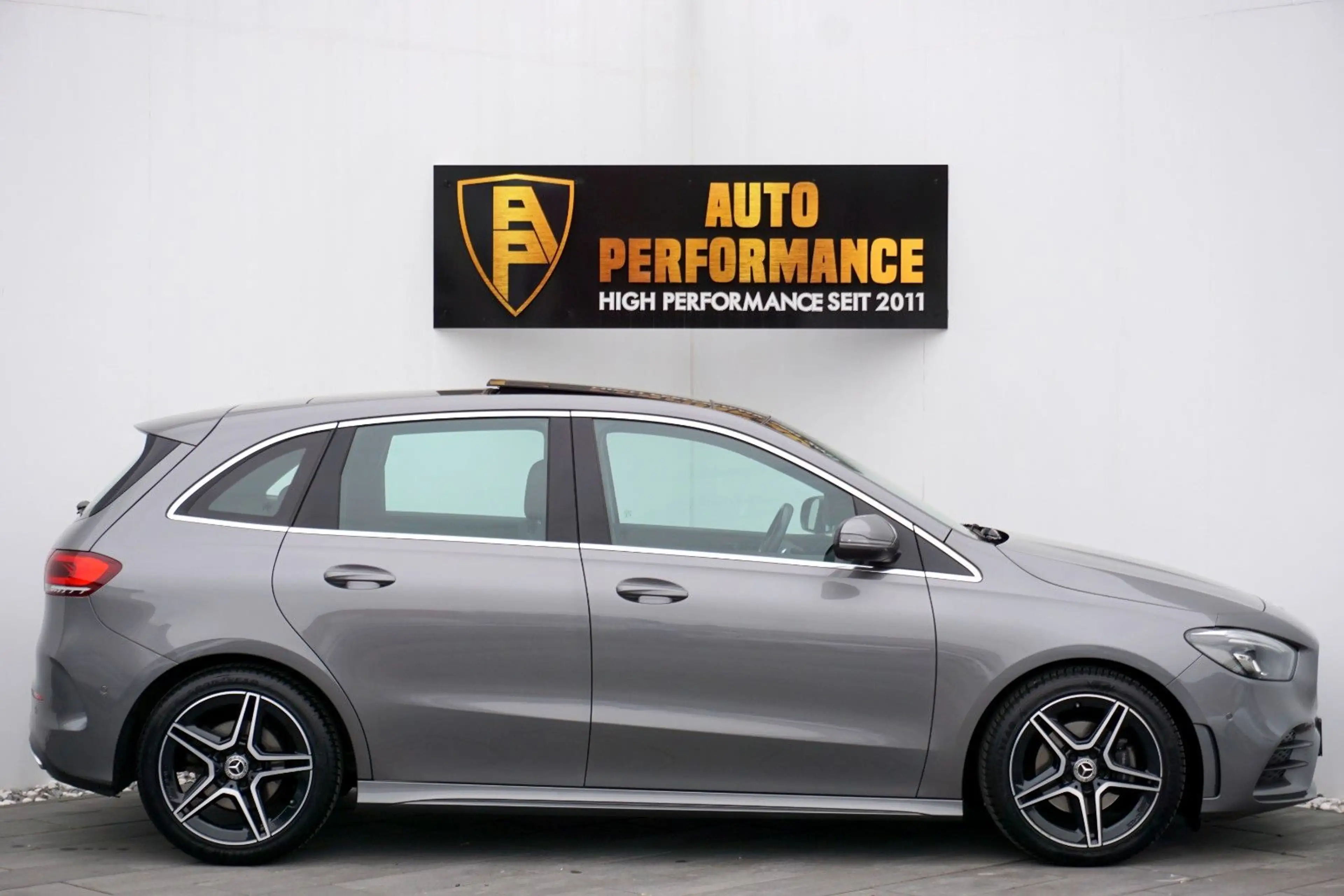 Mercedes-Benz B 200 *7G|3xAMG-Line|PANO|Distronic|MBUX|Kamera — photo 7