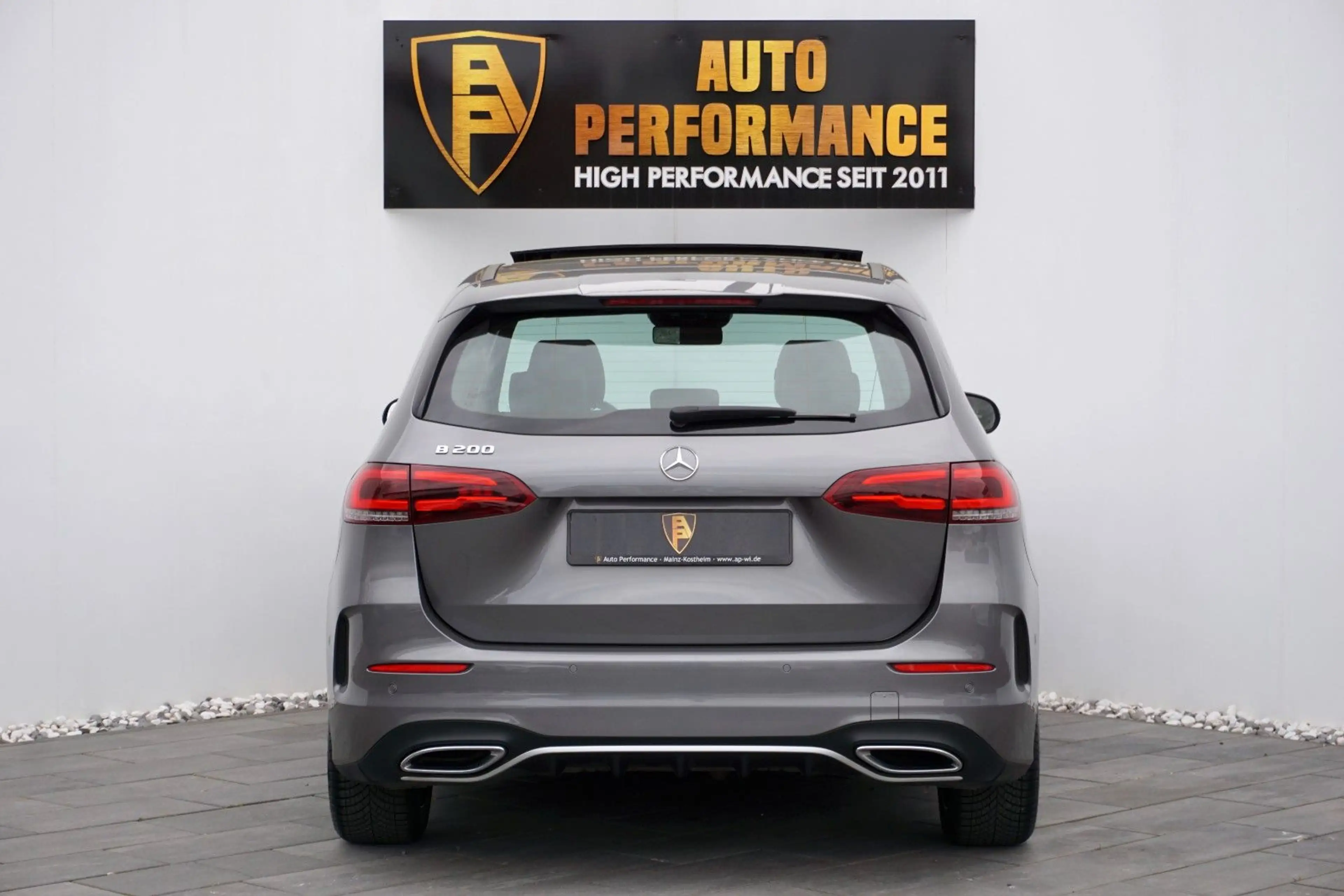 Mercedes-Benz B 200 *7G|3xAMG-Line|PANO|Distronic|MBUX|Kamera — photo 11
