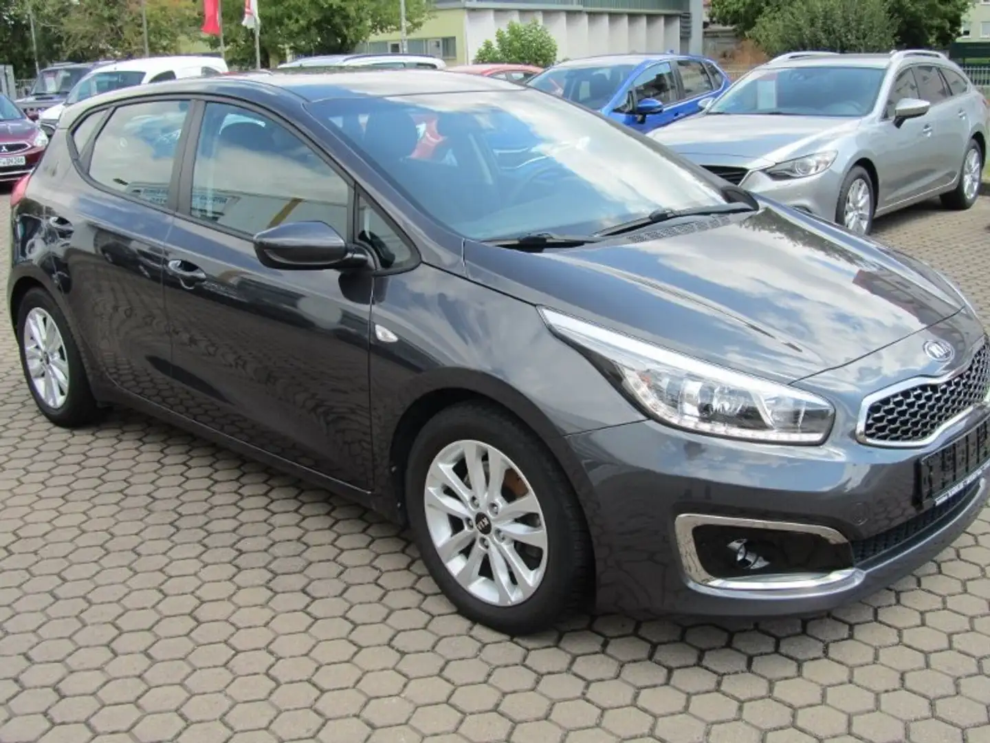 Kia Ceed / cee'd 1.6 GDI Edition 7 Gri - 2