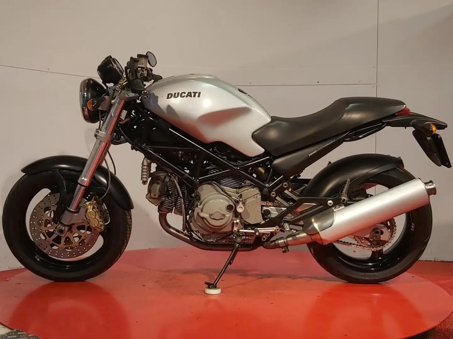 Ducati Monster 1000 Monster 1000 Grijs - 2
