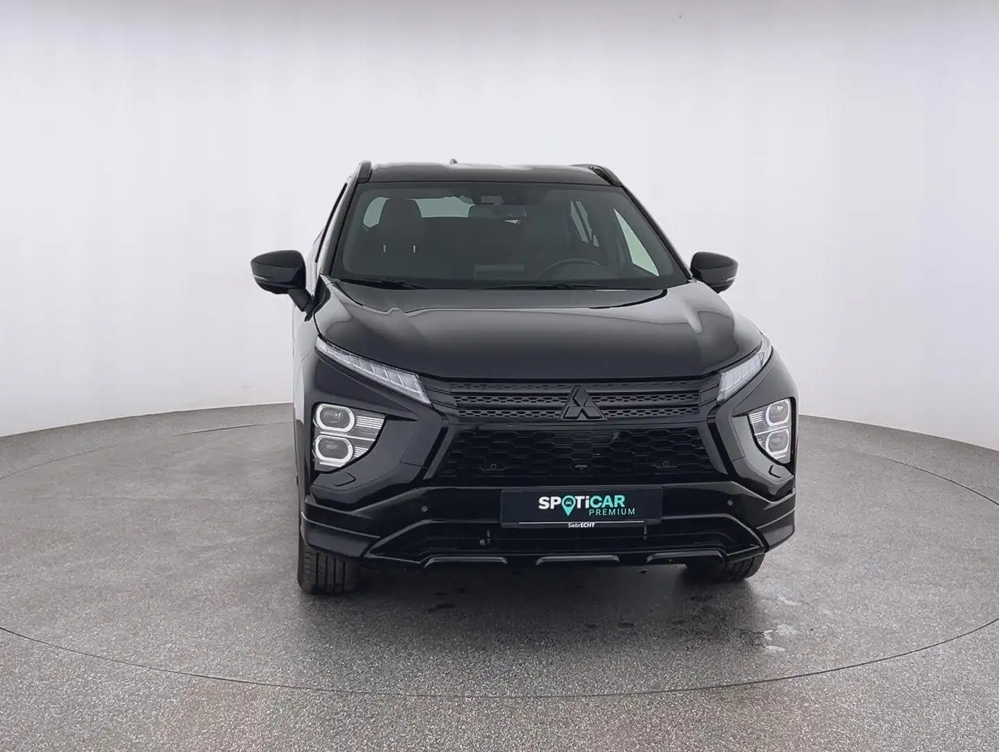 Mitsubishi Eclipse Cross Plus Select 4x4 2.4*NAVI*SHZ*360°K Schwarz - 2