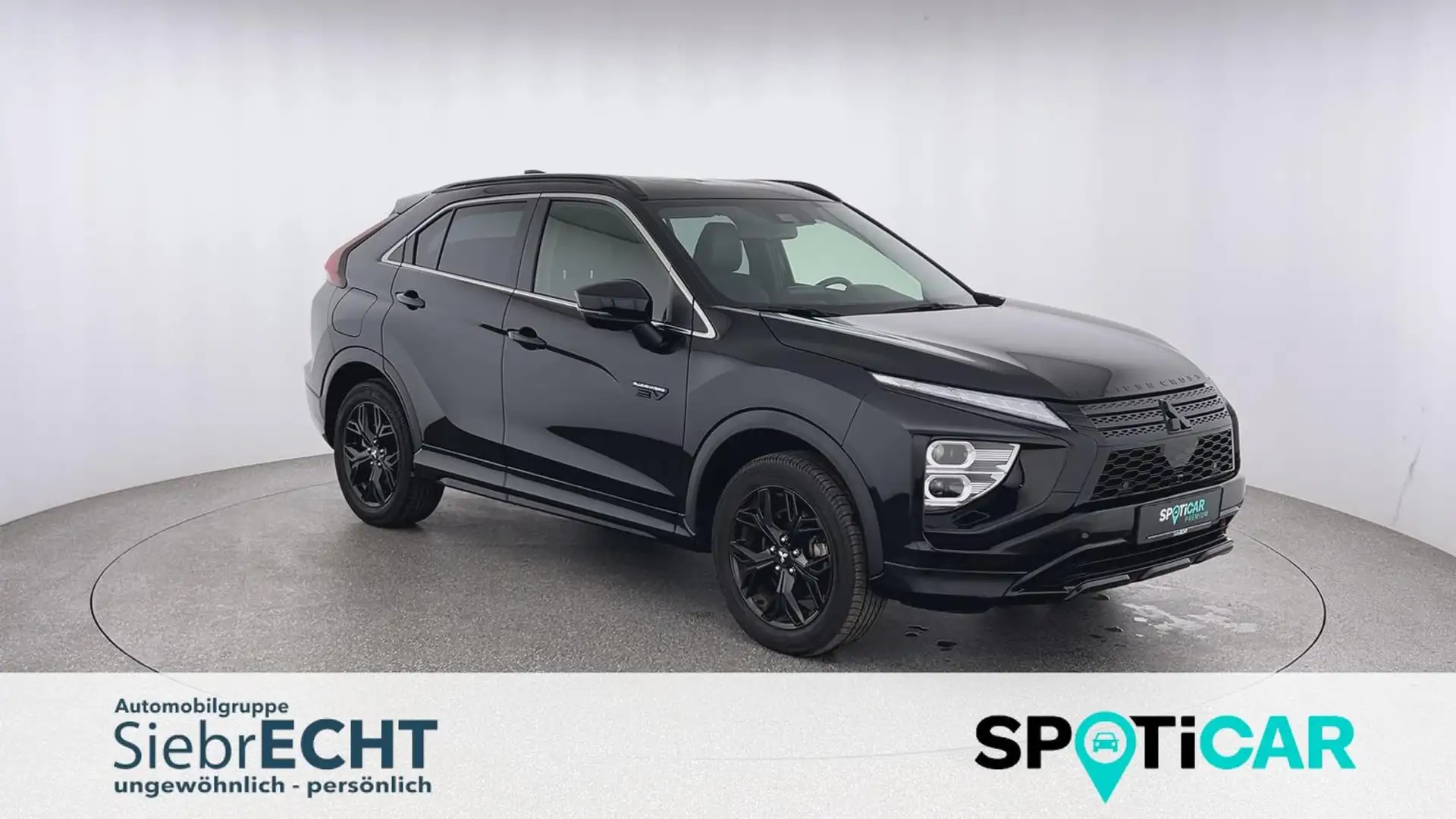 Mitsubishi Eclipse Cross Plus Select 4x4 2.4*NAVI*SHZ*360°K Schwarz - 1