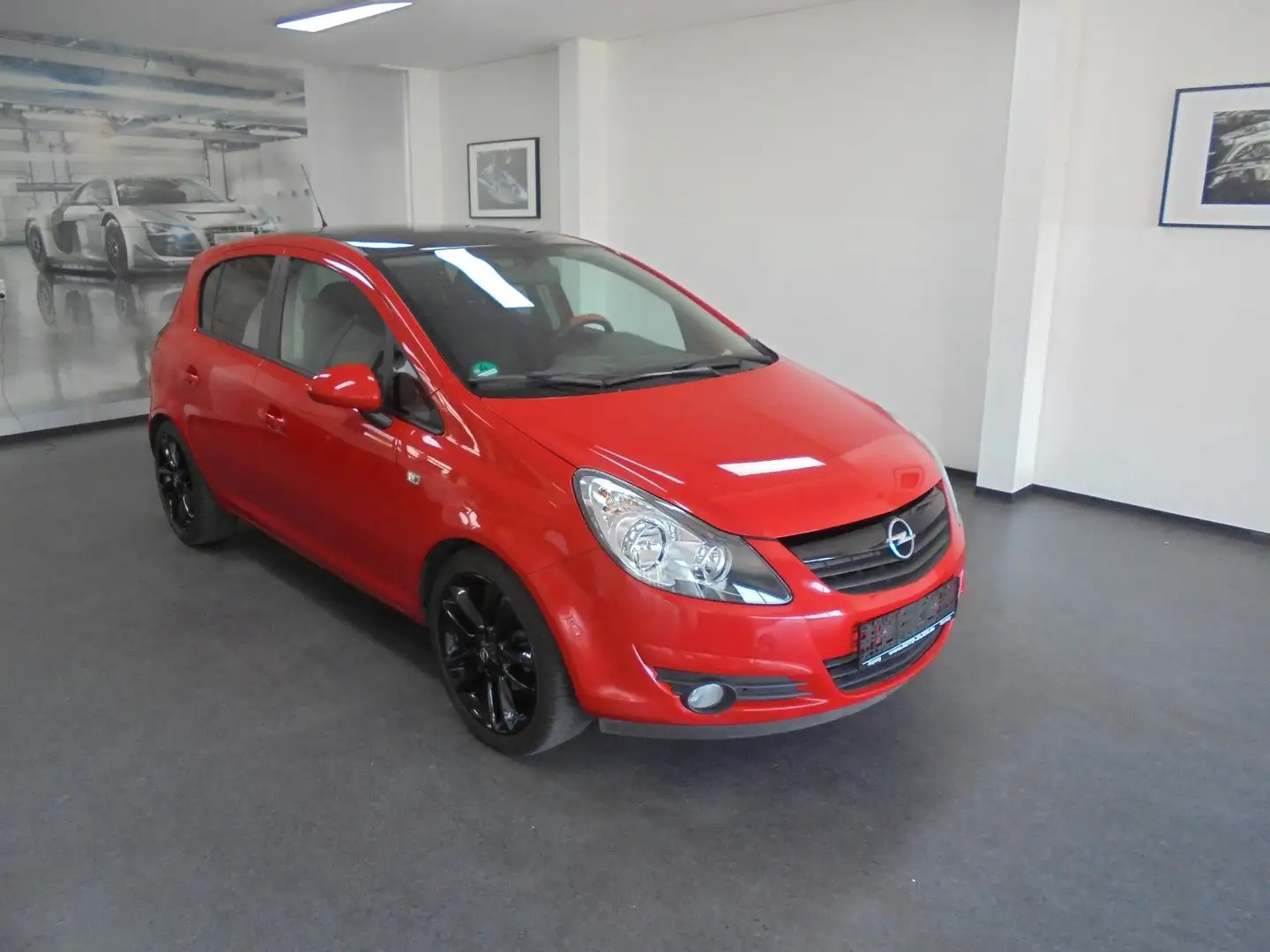 Opel Corsa 1.4 Edition Klima 80.000 km TÜV 06/2027 Rot - 1