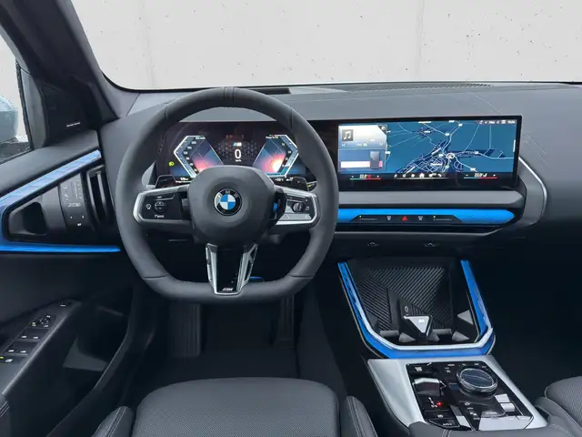 BMW X3 view 12
