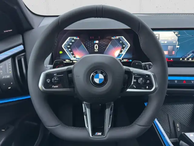 BMW X3 view 11