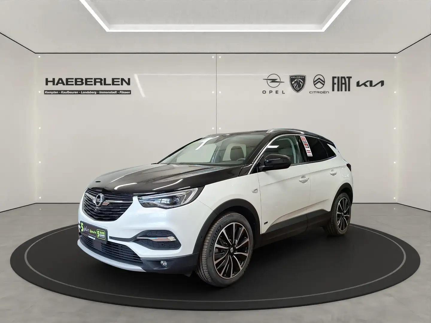Opel Grandland 1.6 Ultimate 4x4 FLA 360 ParkAss. Weiß - 2