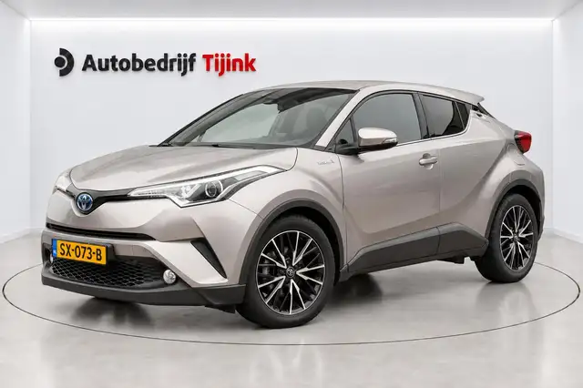 Toyota C-HR 1.8 Hybrid Dynamic | LED | Trekhaak | Camera | Sto