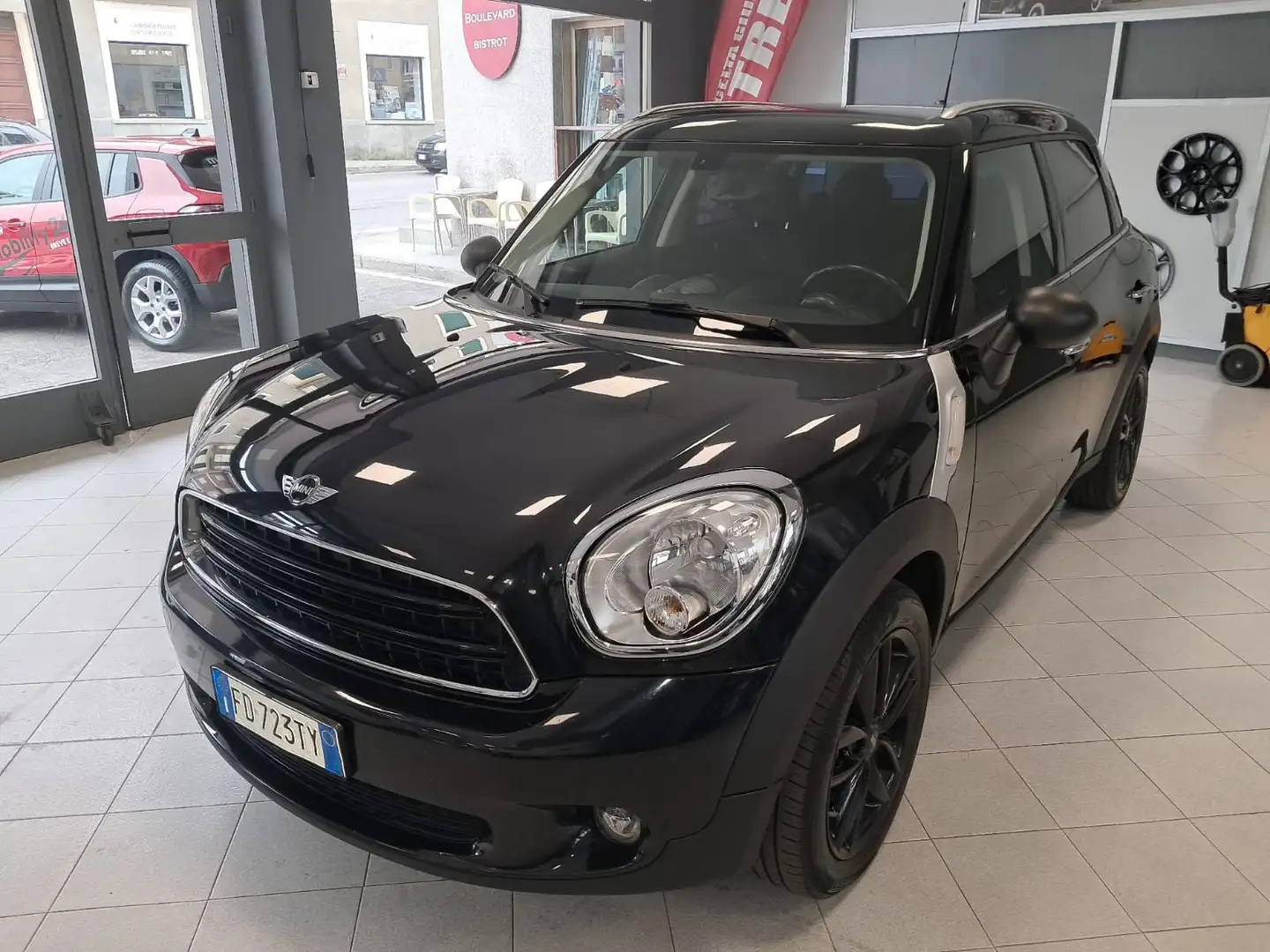 MINI One D Countryman Mini One D Countryman - occasione Nero - 1