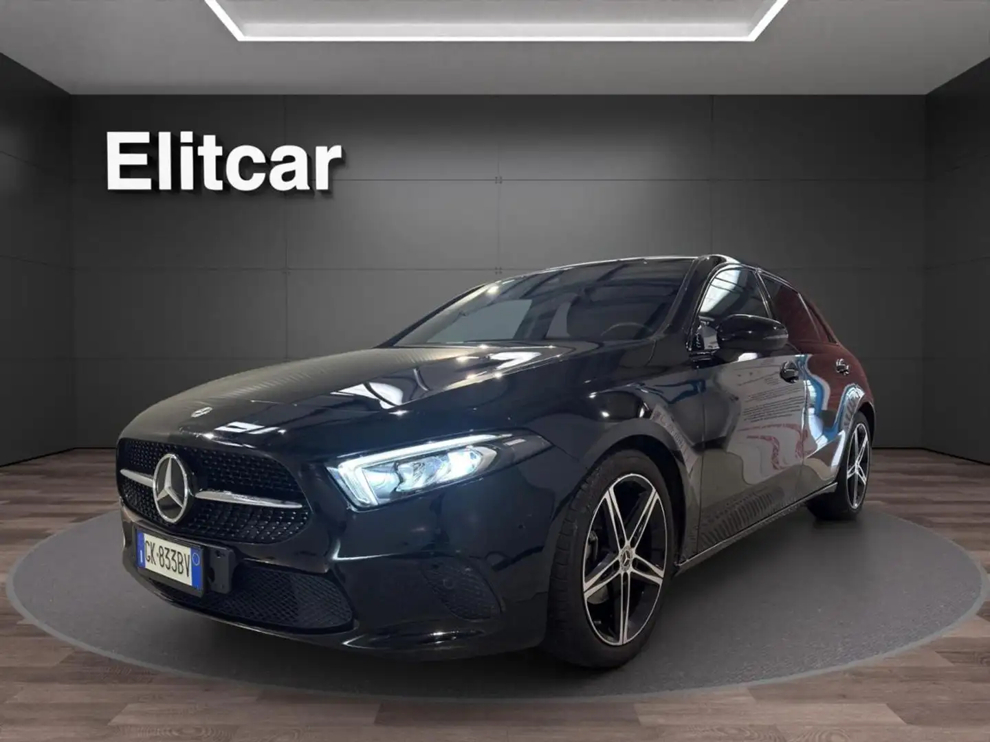 Mercedes-Benz A 180 Automatic Sport Noir - 1