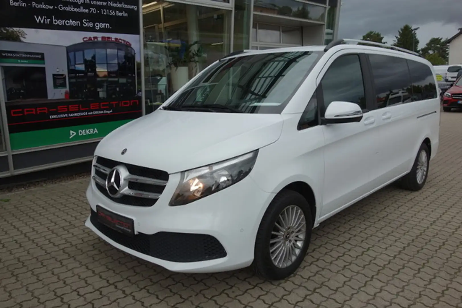 Mercedes-Benz V 220 d RISE LANG LIEGE-PAKET/AHK/MBUX/KAMERA Weiß - 1