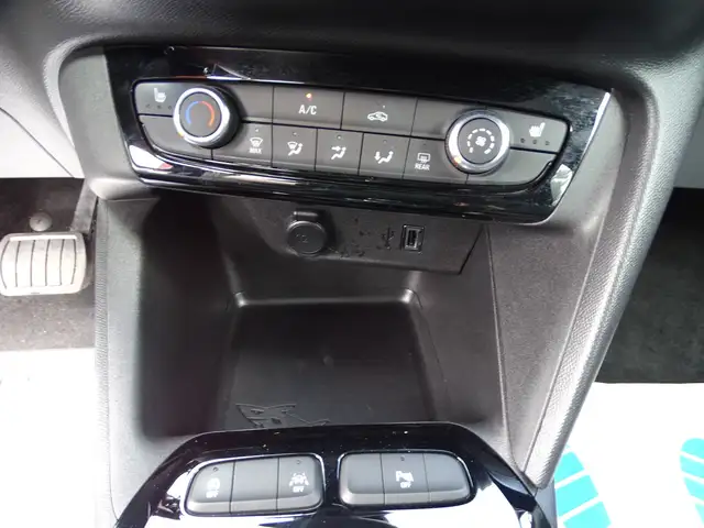 Opel Corsa view 8