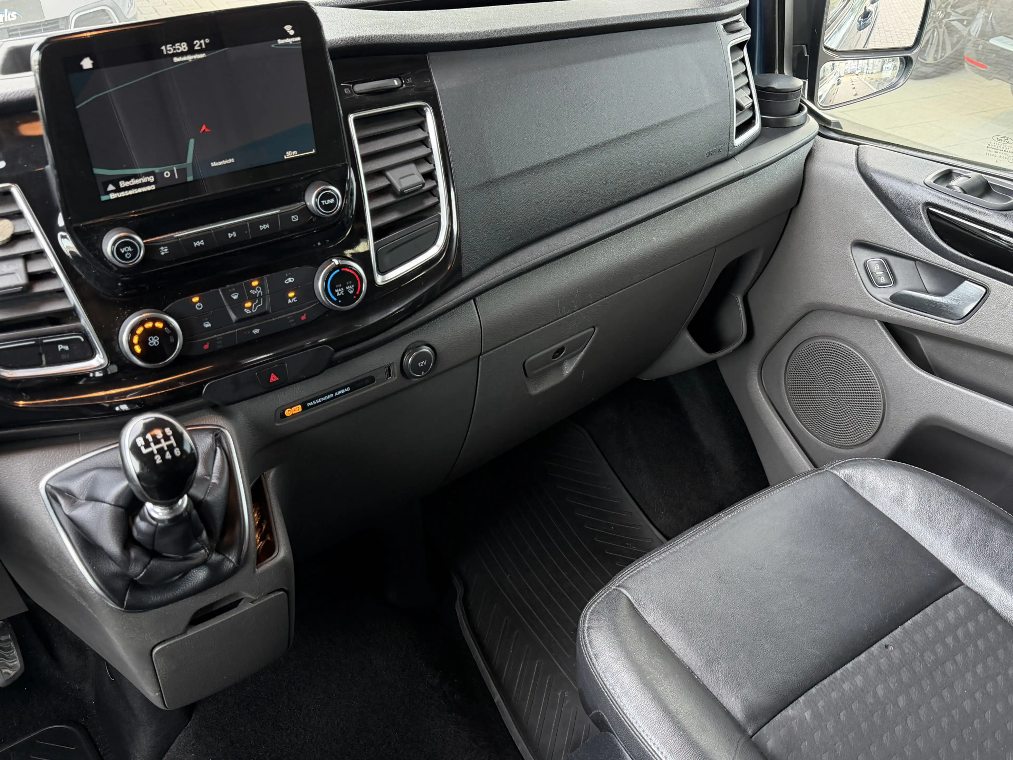 Ford Transit Custom Sport | 310 2.0 TDCI L2H1 Limited DC | Adaptive CC — photo 22