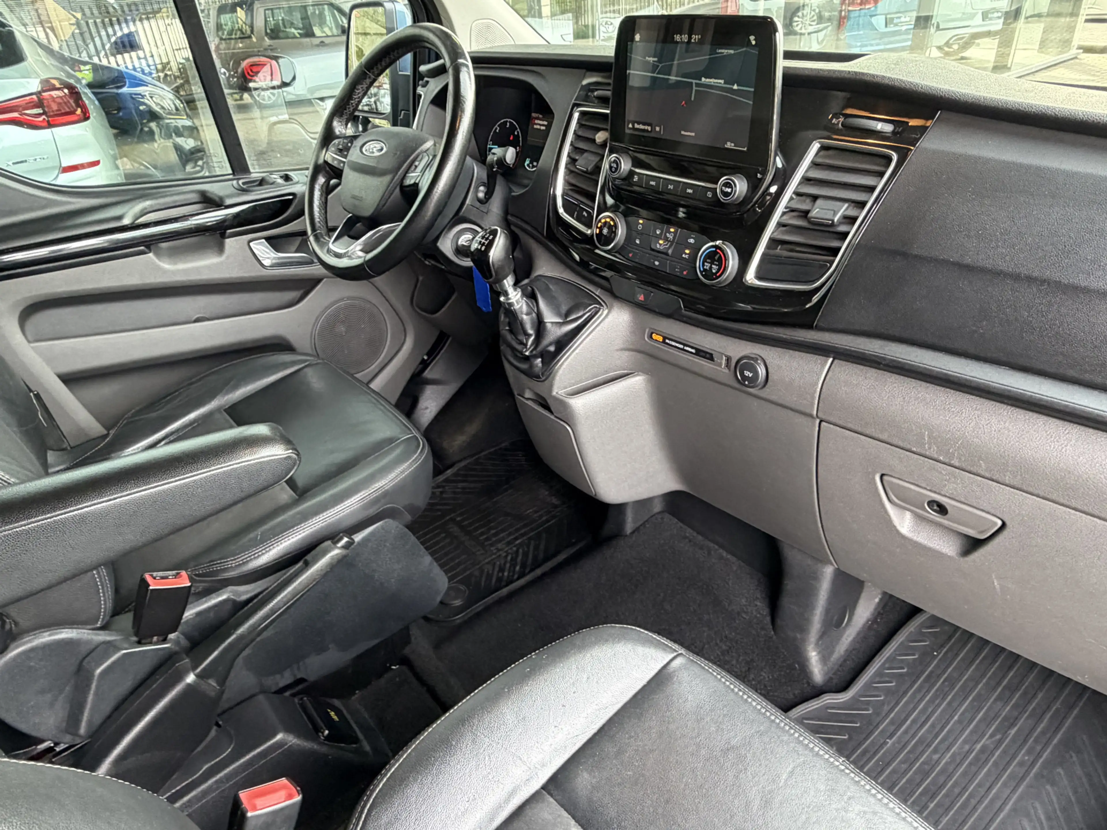 Ford Transit Custom Sport | 310 2.0 TDCI L2H1 Limited DC | Adaptive CC — photo 27