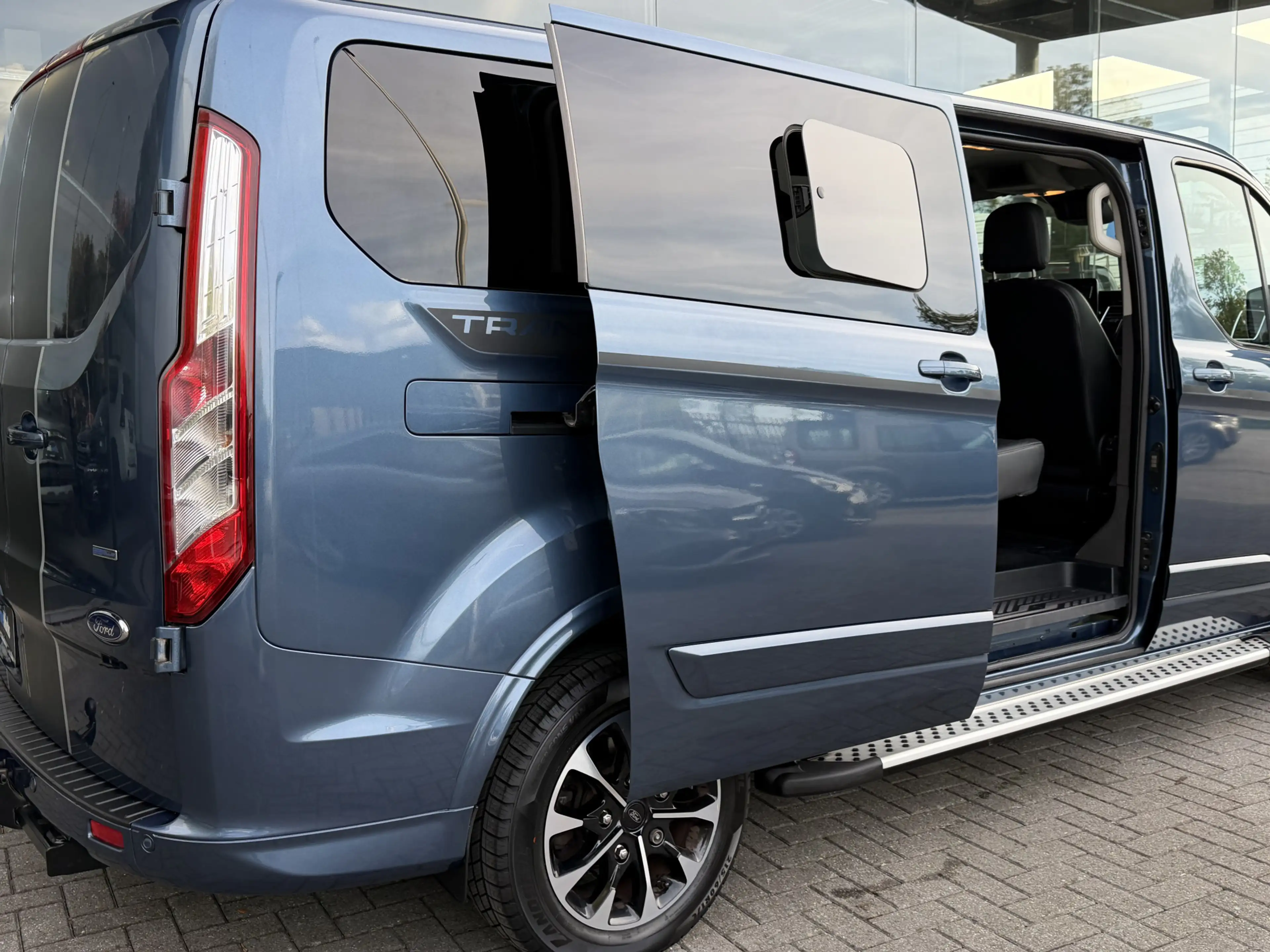 Ford Transit Custom Sport | 310 2.0 TDCI L2H1 Limited DC | Adaptive CC — photo 13