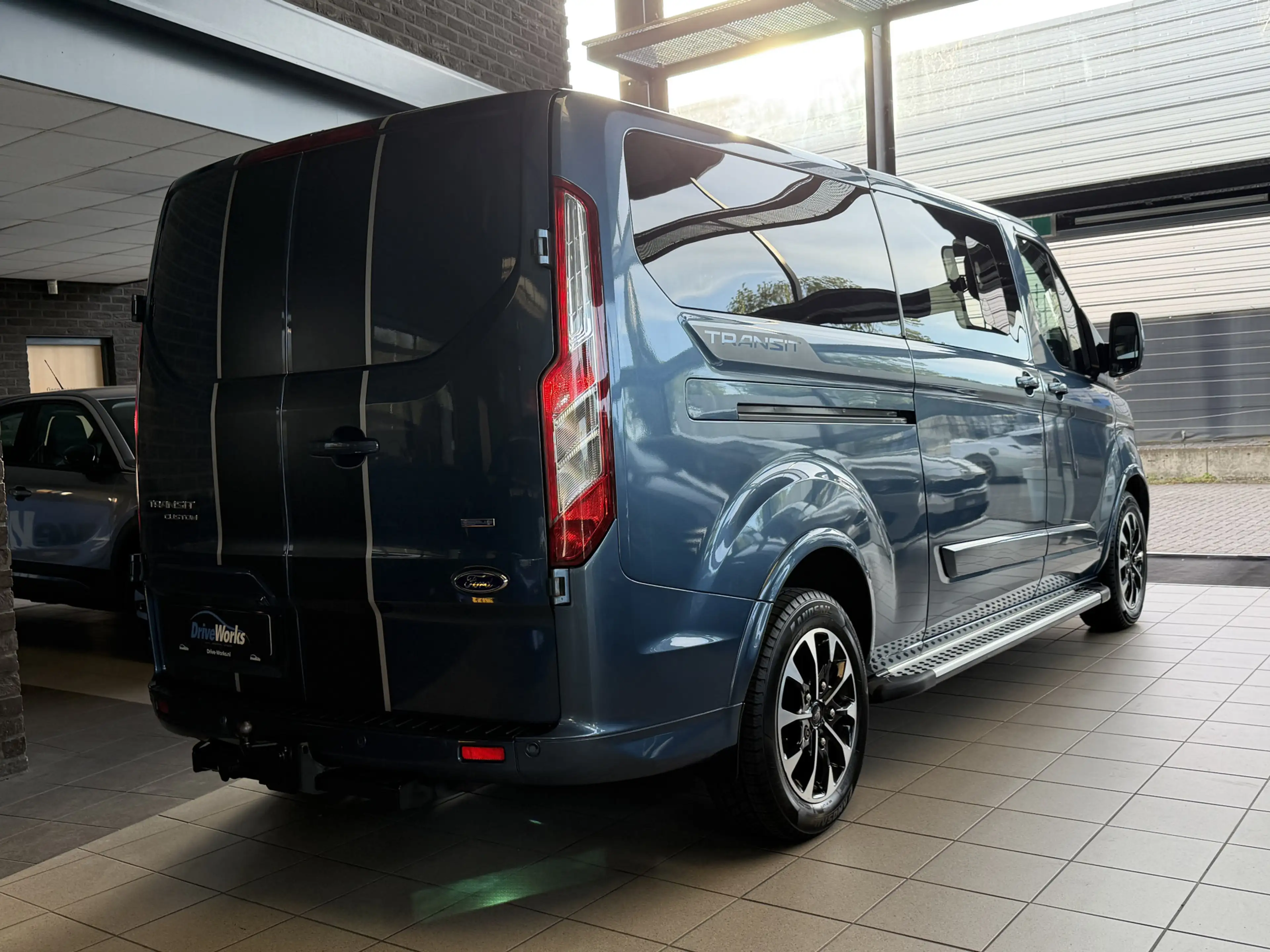 Ford Transit Custom Sport | 310 2.0 TDCI L2H1 Limited DC | Adaptive CC — photo 20