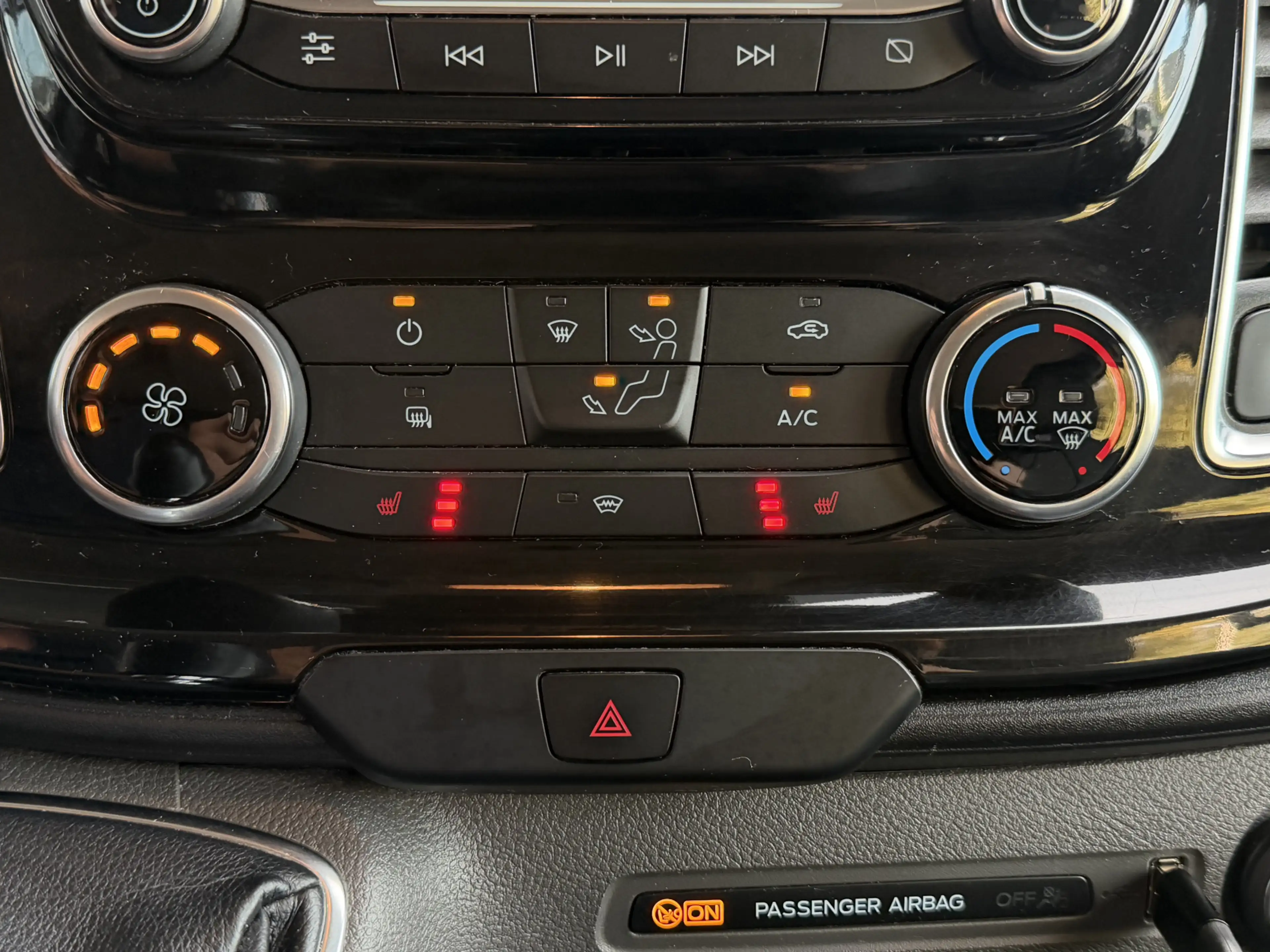 Ford Transit Custom Sport | 310 2.0 TDCI L2H1 Limited DC | Adaptive CC — photo 28