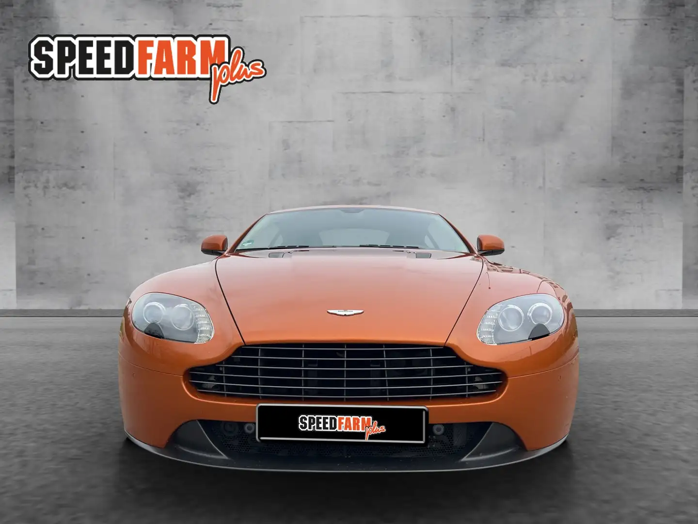 Aston Martin Vantage Madagaskar-Orange Rarität Sportshift Portocaliu - 2