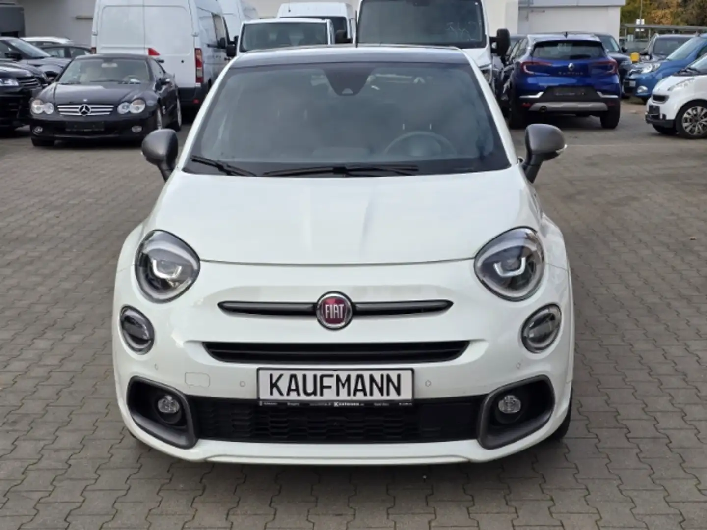 Fiat 500X Sport El. Panodach Navi LED ACC Apple CarPlay Andr Weiß - 2