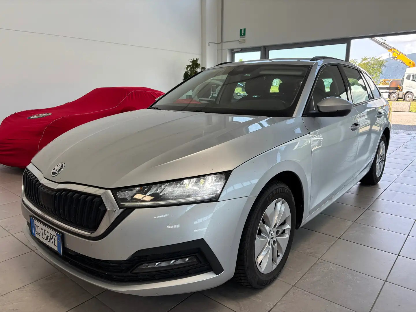 Skoda Octavia Wagon 2.0 tdi evo Executive 150cv dsg Zilver - 1