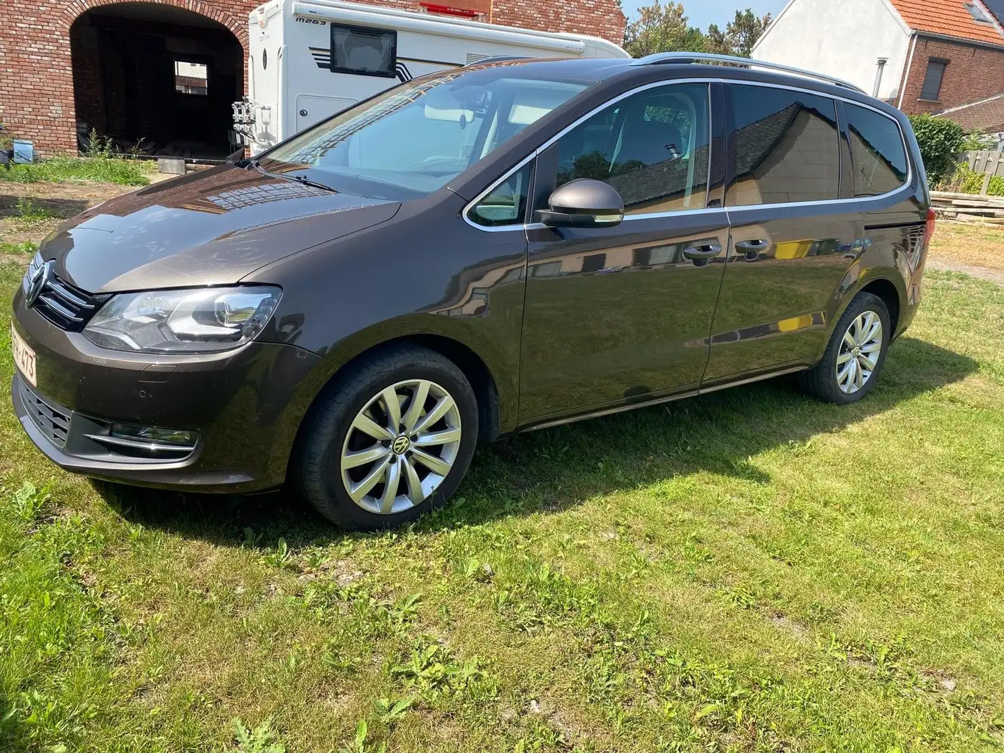 Volkswagen Sharan Sharan 2.0 TDI DSG BlueMotion Technology Highline Barna - 1