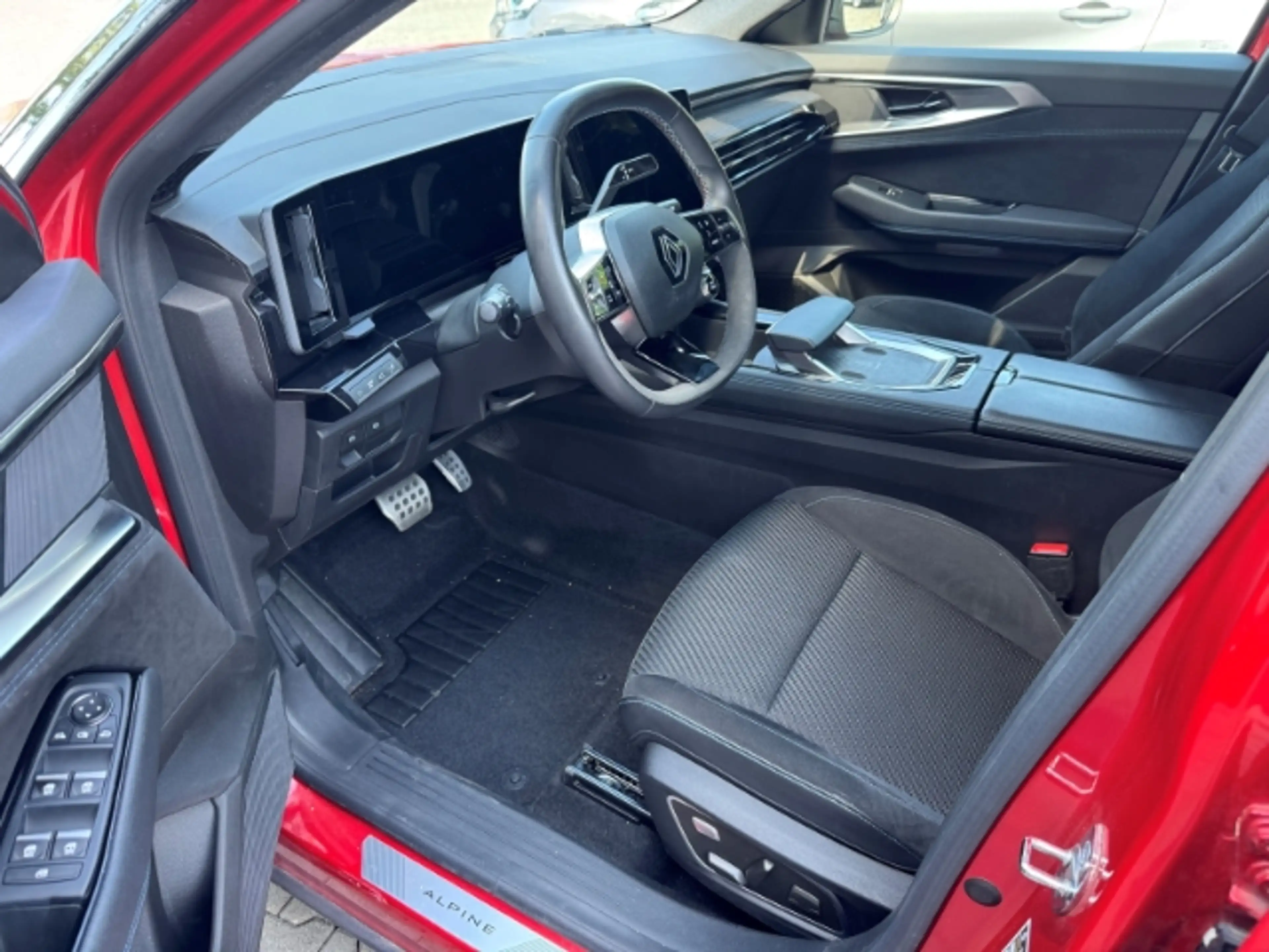 Renault Austral Techno Esprit Alpine 1.3 TCe 160 Mild-Hybrid EU6d — photo 12