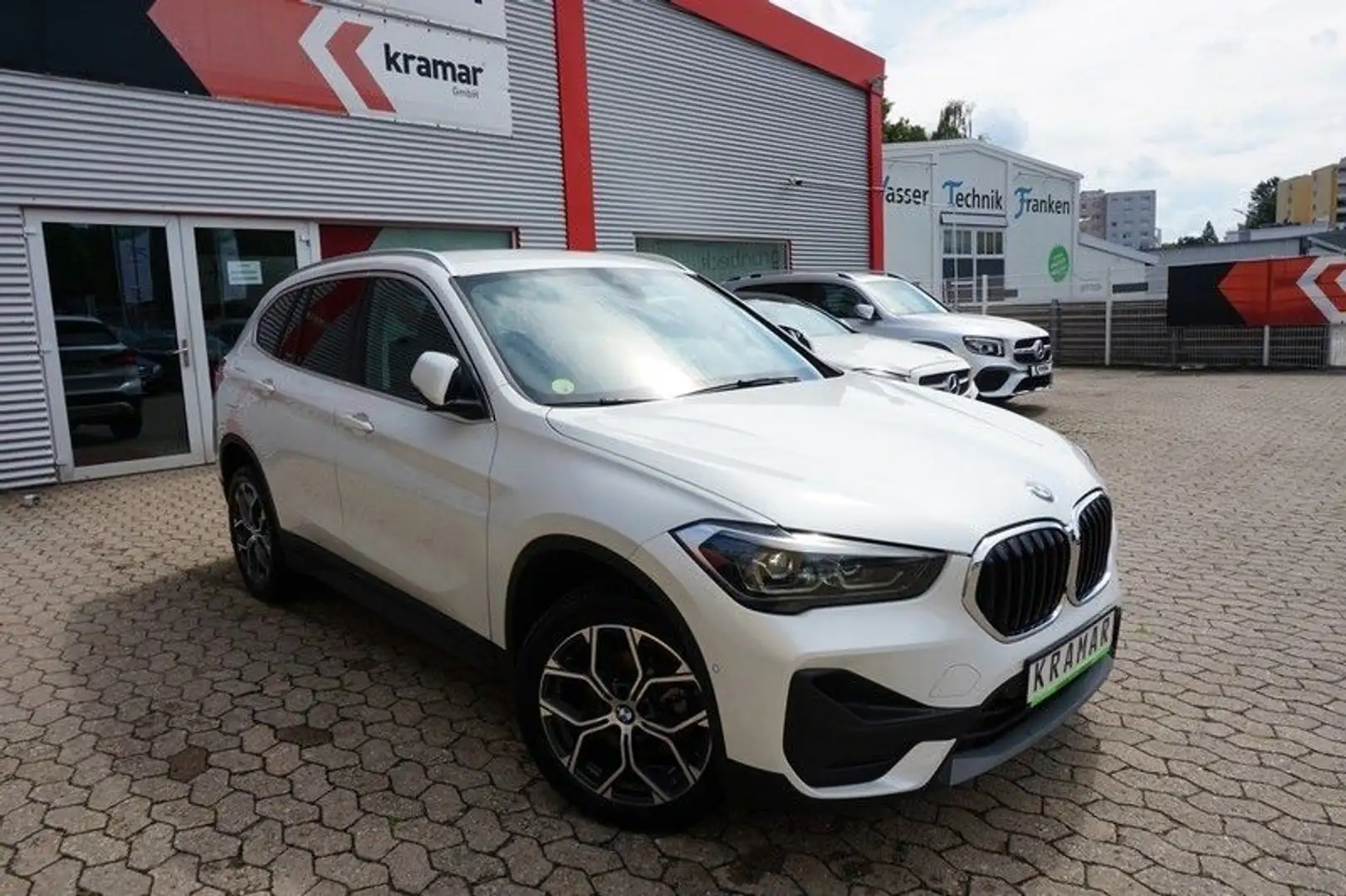 BMW X1 sDrive18d Auto. Advantage Navi/LED/PTC/Kamera Blanc - 2