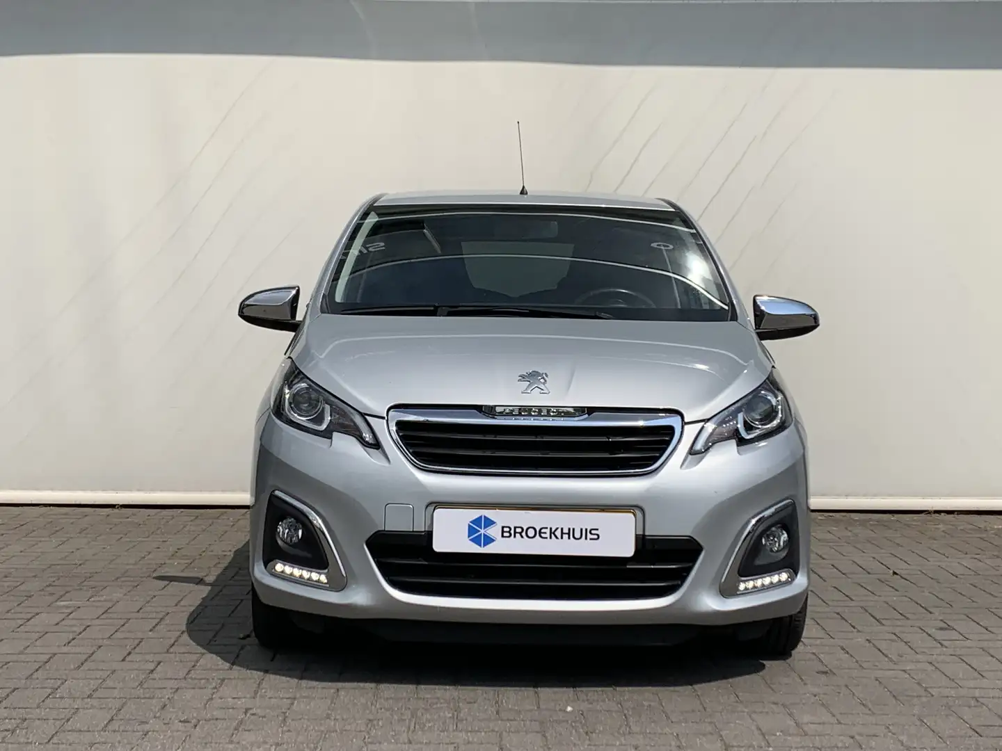 Peugeot 108 1.0 e-VTi Allure Airco | Camera | Cruise Control | Gris - 2